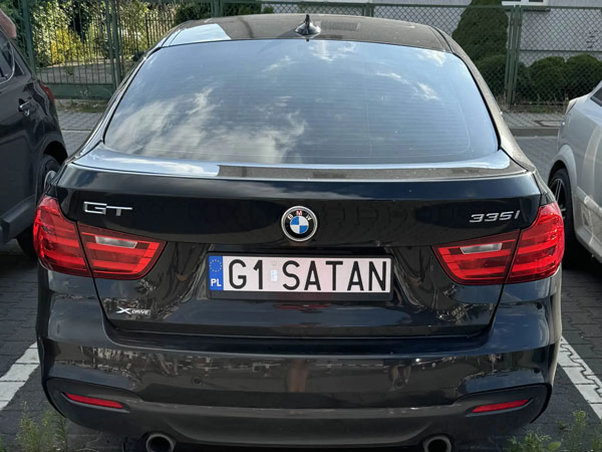 Fajny numer, blacha G1 SATAN