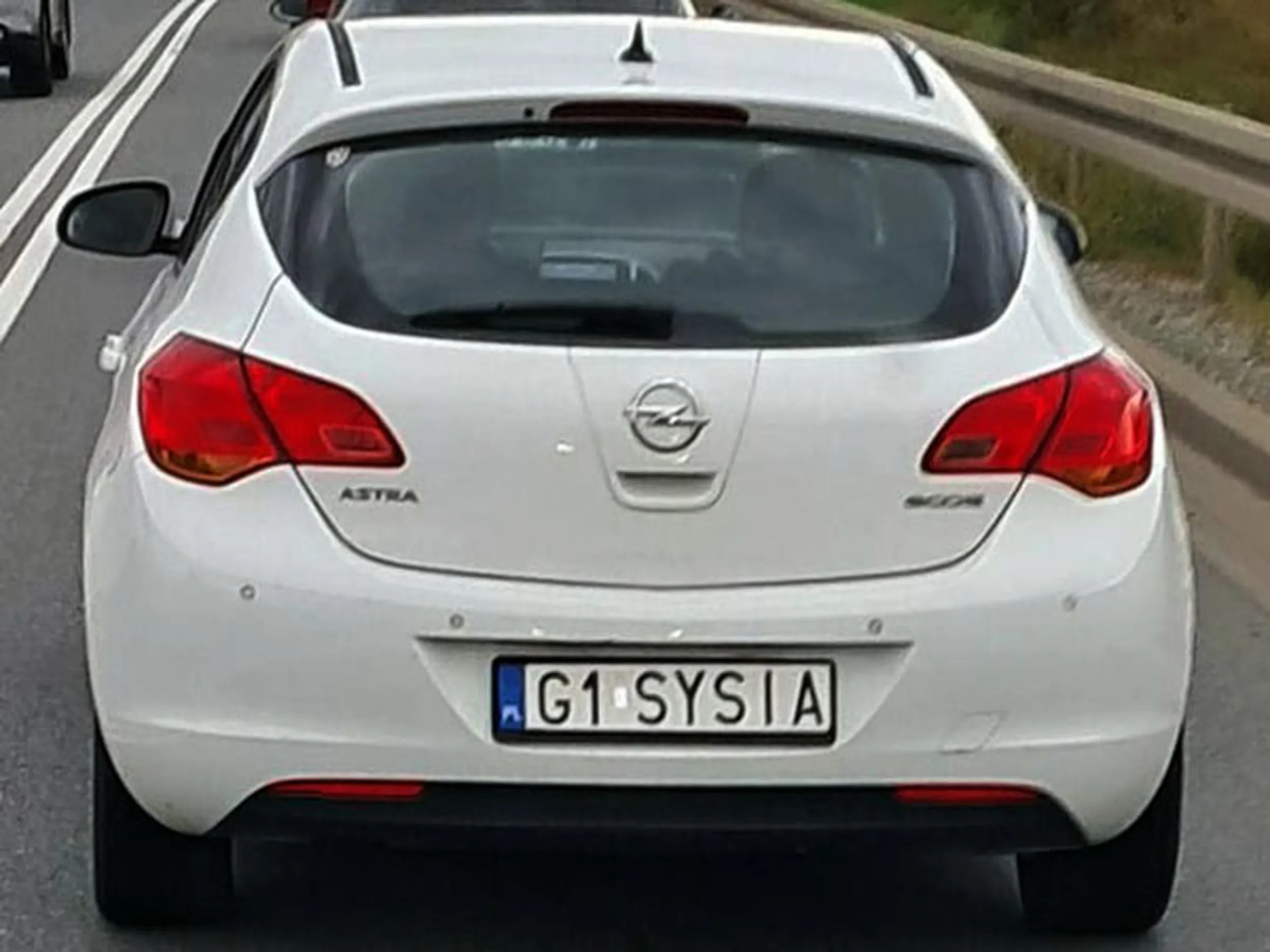 Fajny numer, blacha G1 SYSIA