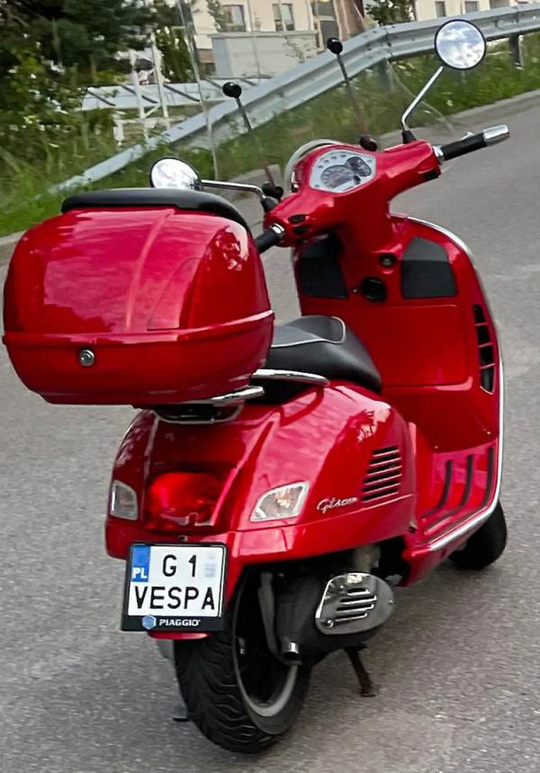 Fajny numer, blacha G1 VESPA