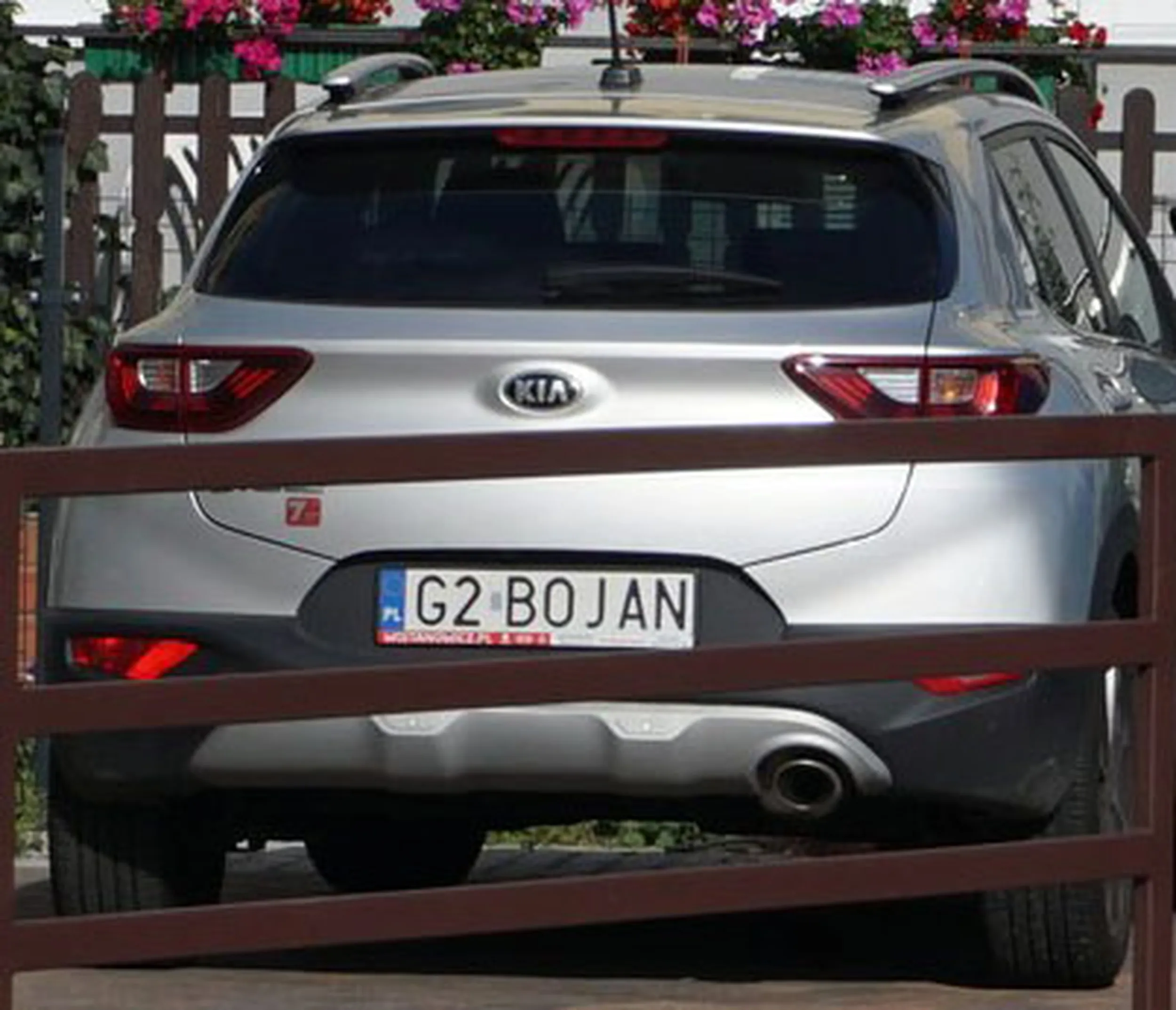 Fajny numer, blacha G2 BOJAN