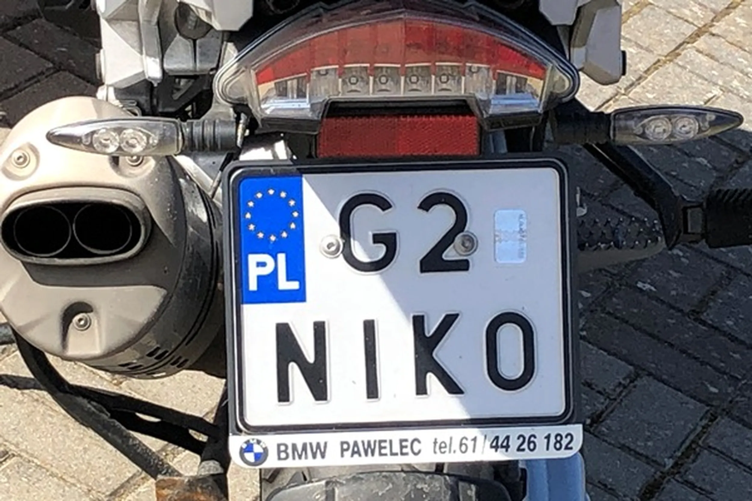 Fajny numer, blacha G2 NIKO
