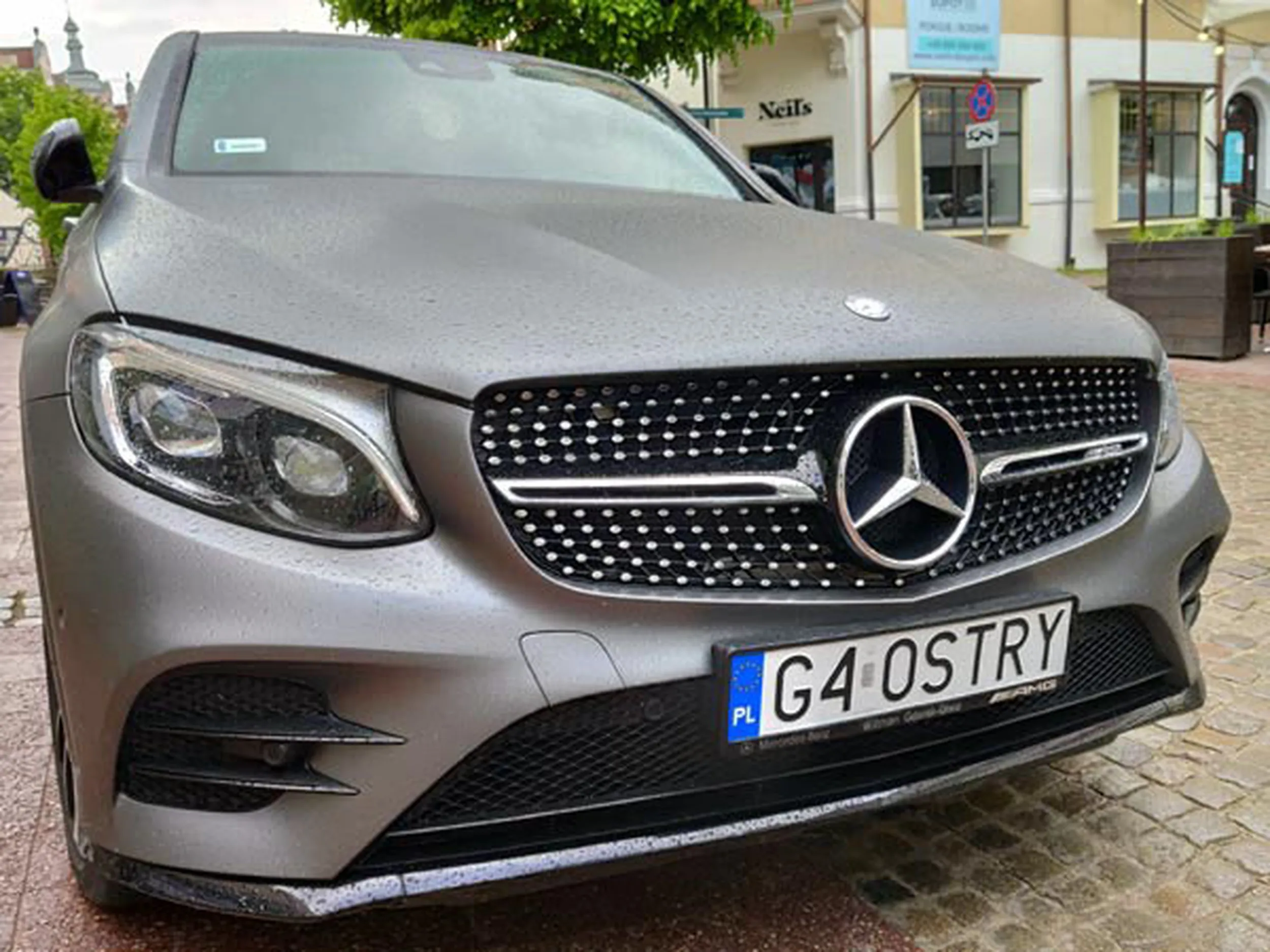 Fajny numer, blacha G4 OSTRY