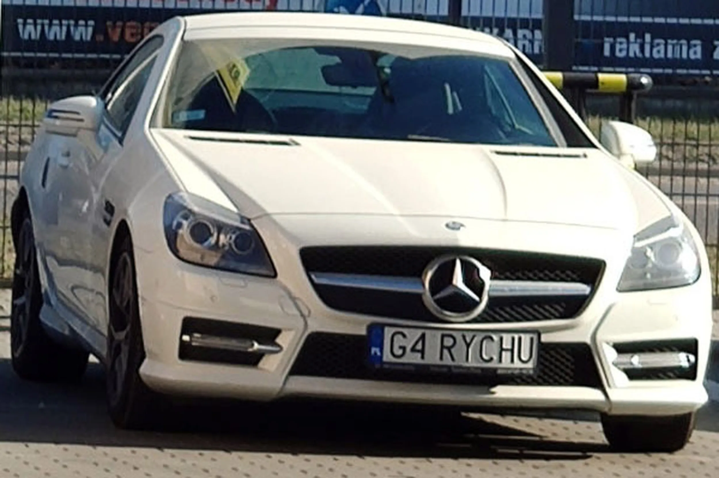 Fajny numer, blacha G4 RYCHU