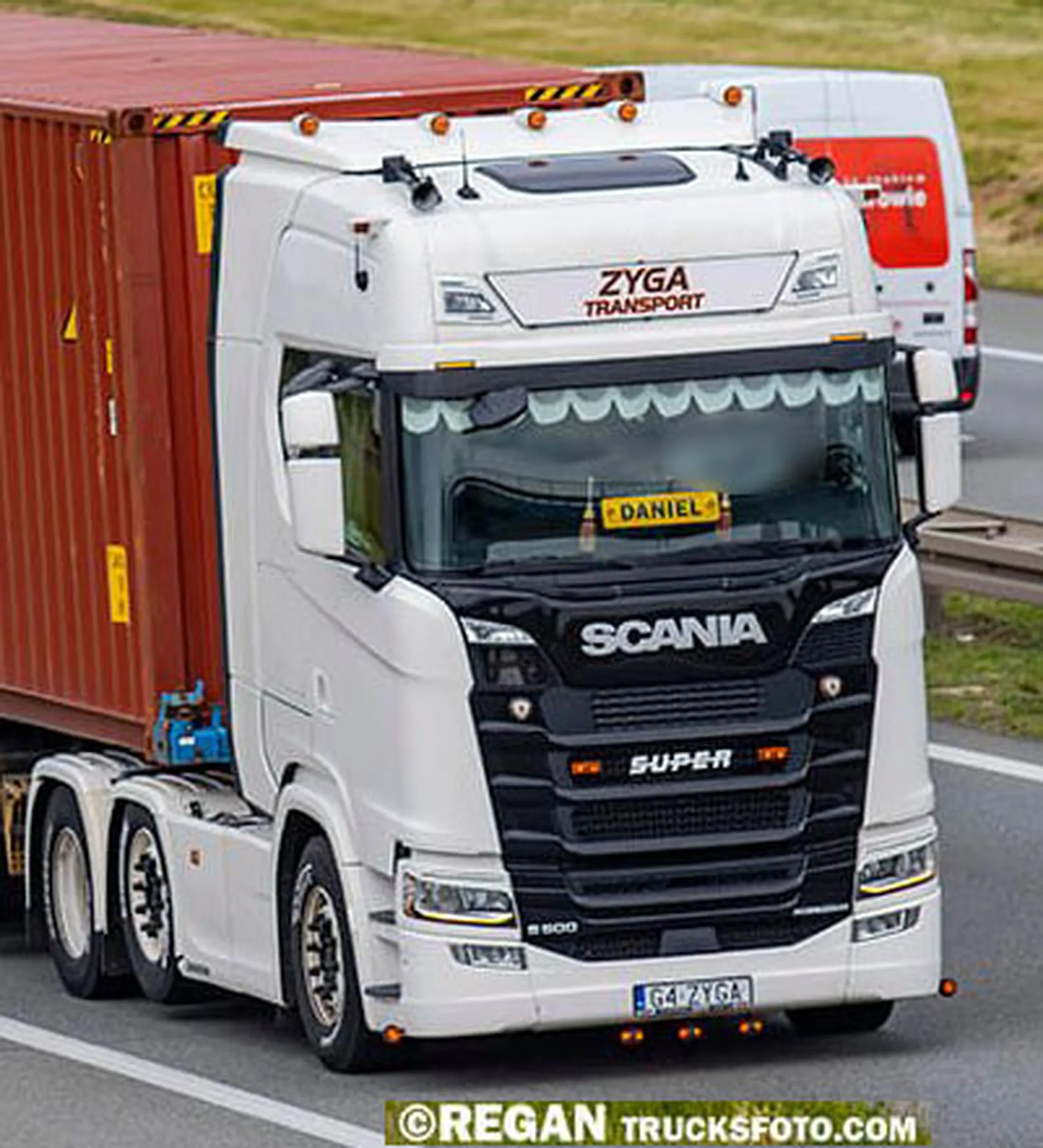 Fajny numer, blacha G4 ZYGA