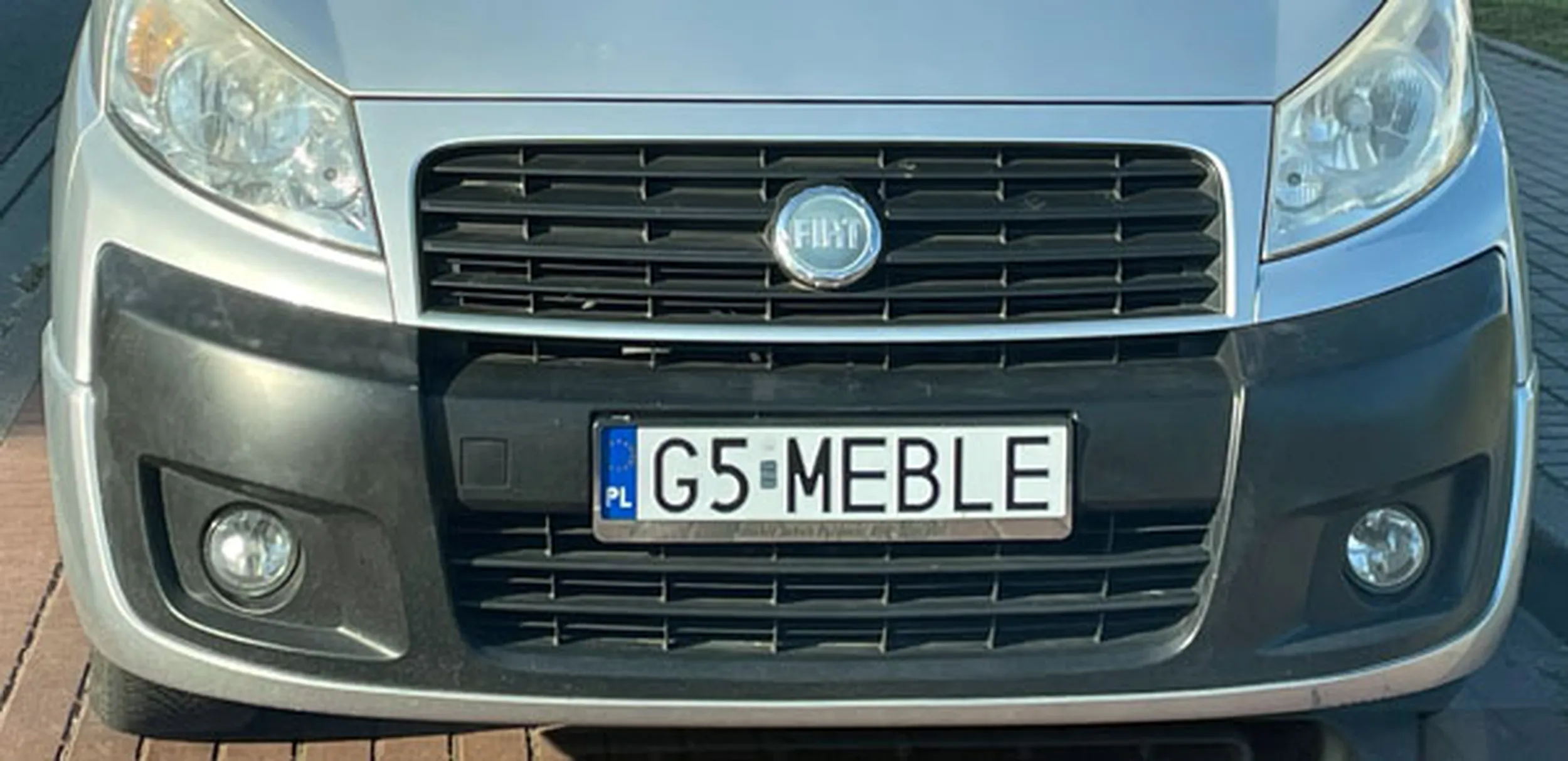 Fajny numer, blacha G5 MEBLE