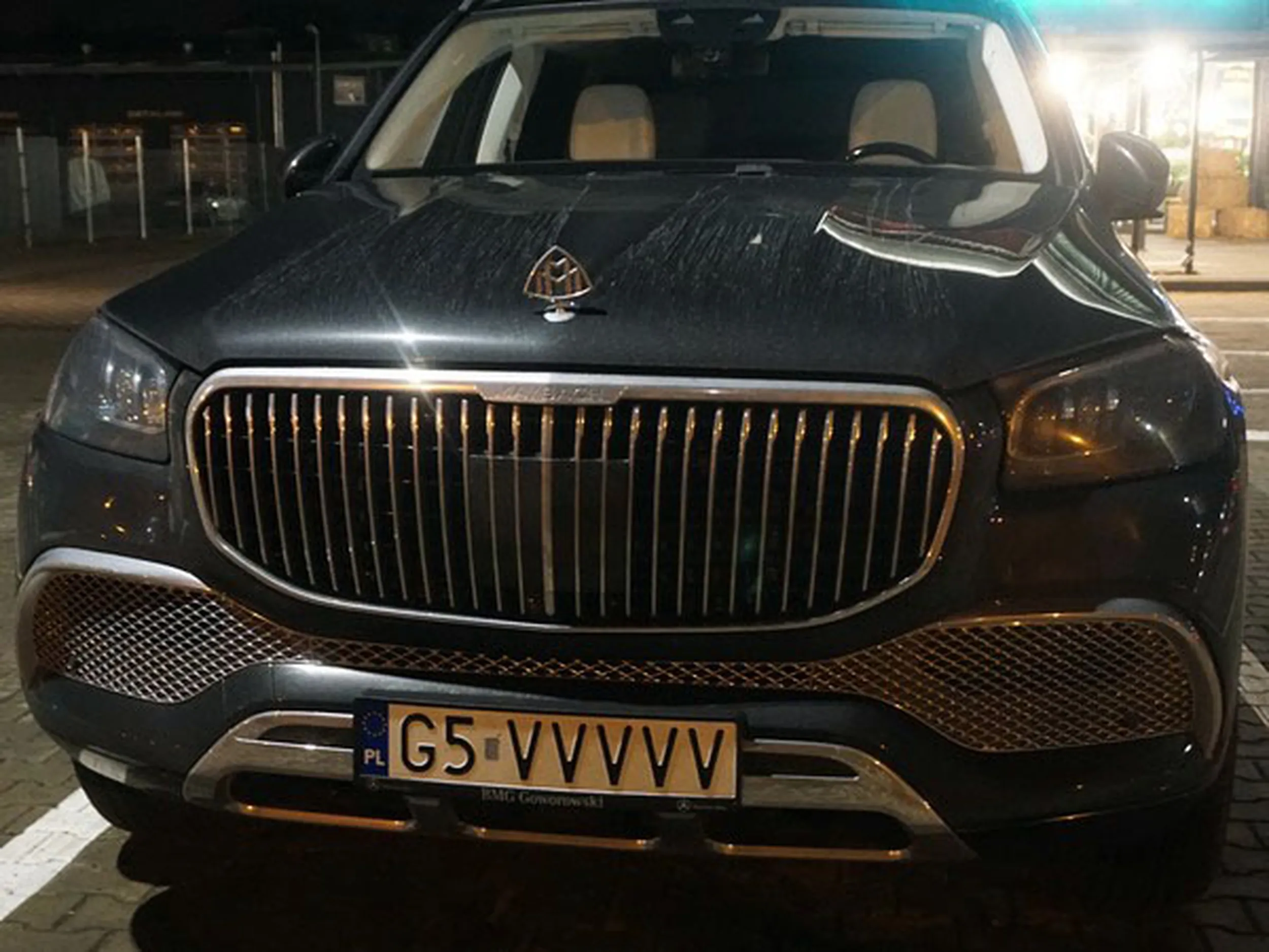 Fajny numer, blacha G5 VVVVV