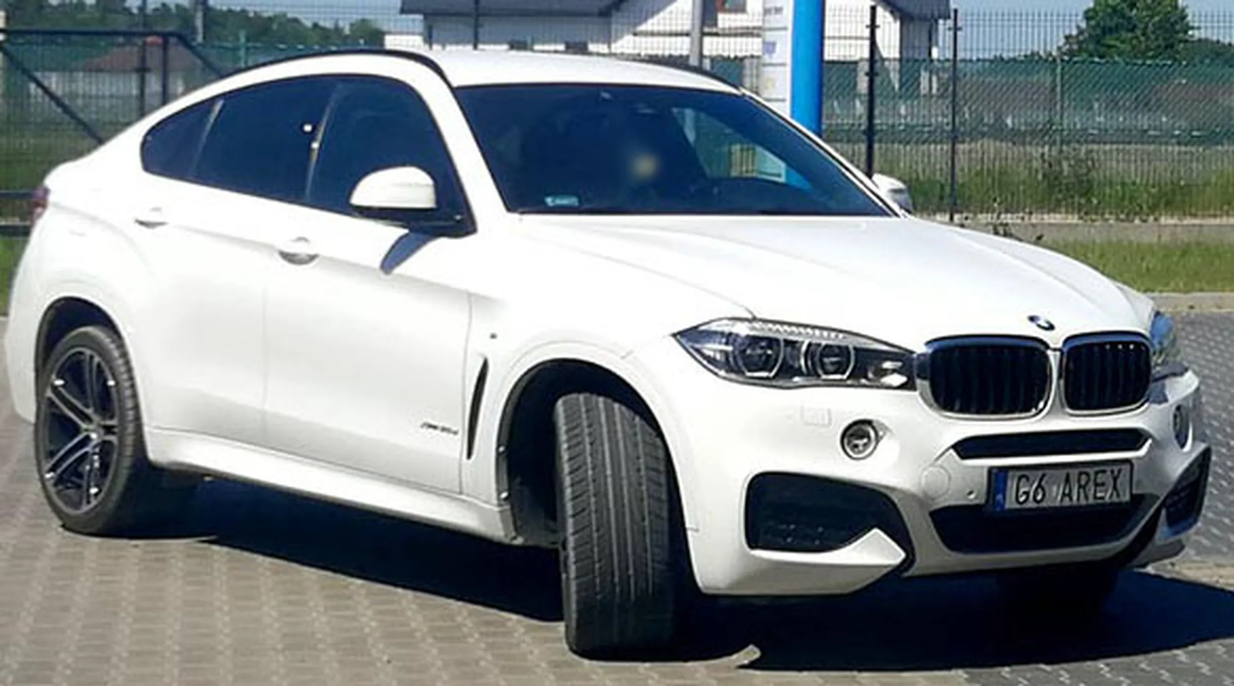 Fajny numer, blacha G6 AREX