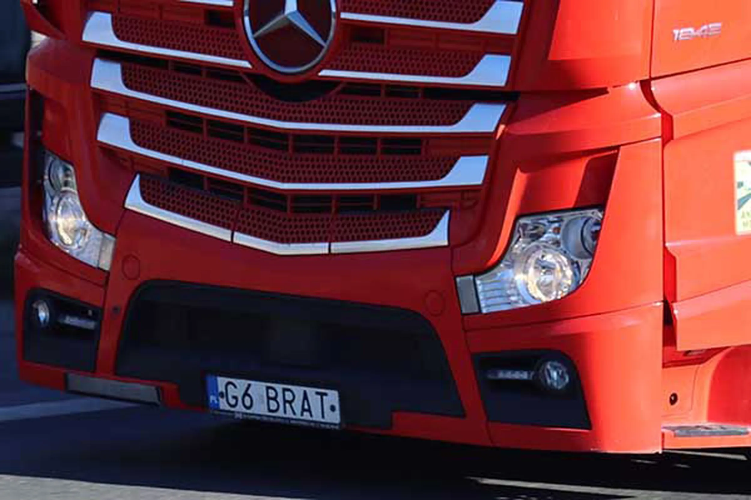 Fajny numer, blacha G6 BRAT