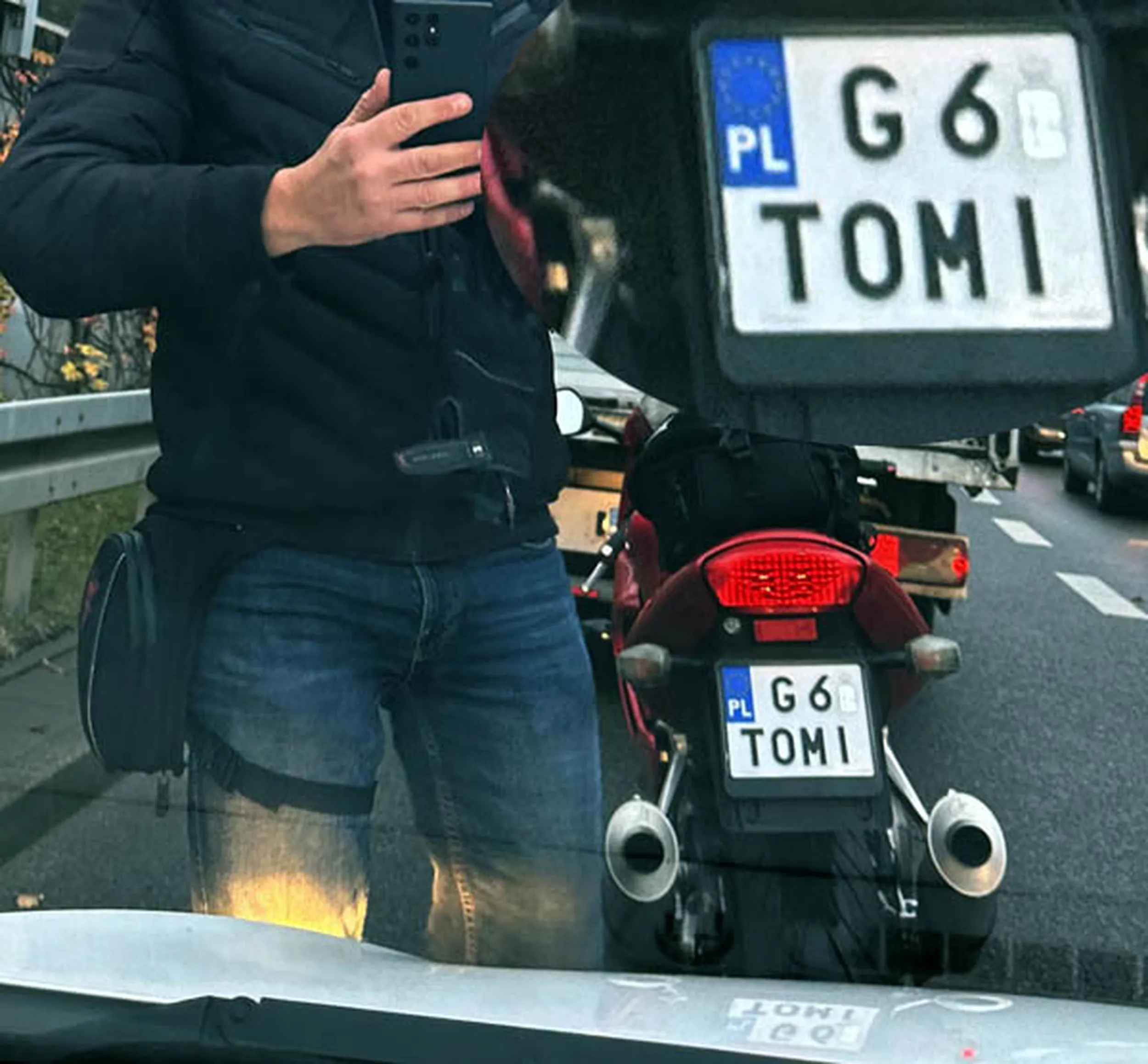 Fajny numer, blacha G6 TOMI