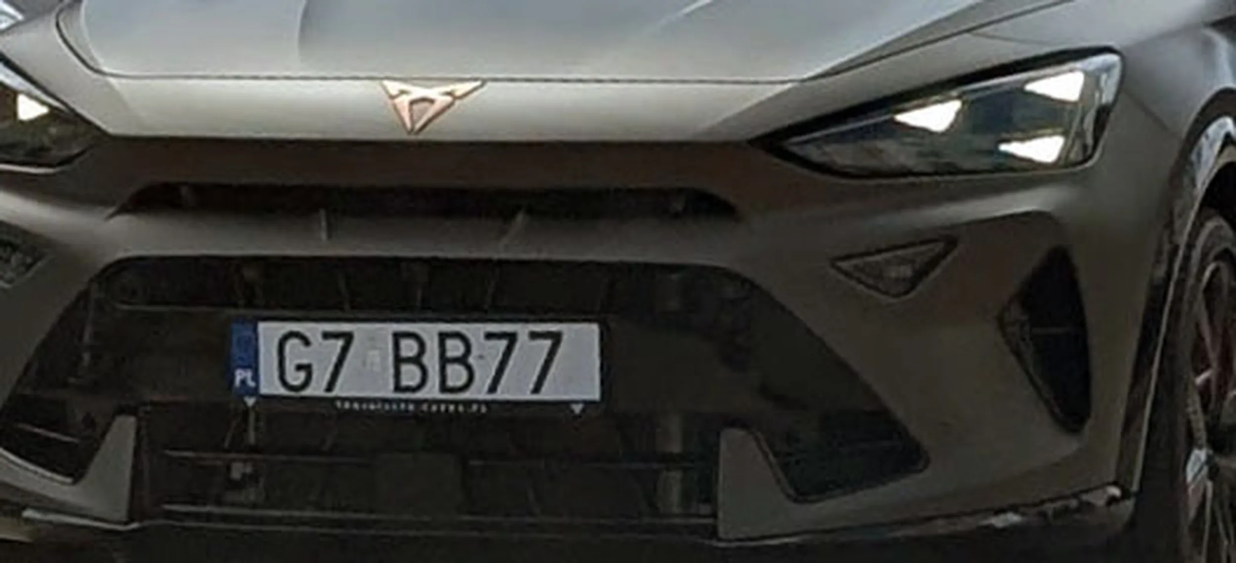 Fajny numer, blacha G7 BB77