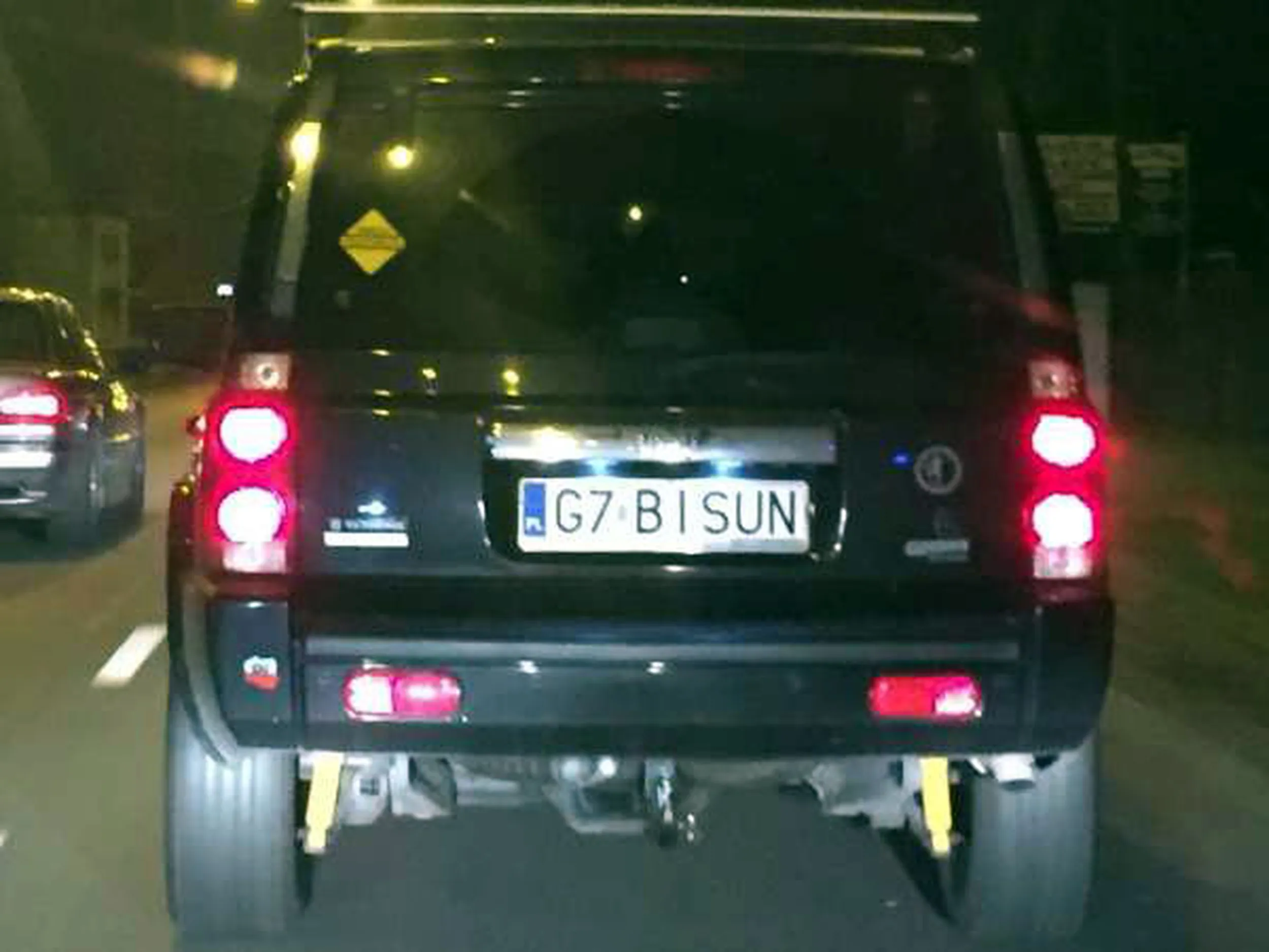 Fajny numer, blacha G7 BISUN