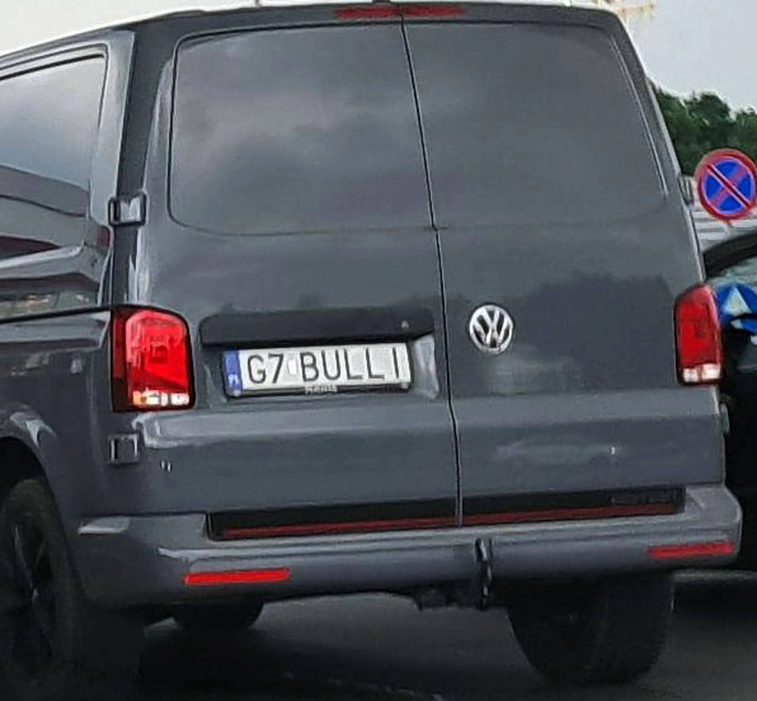 Fajny numer, blacha G7 BULLI