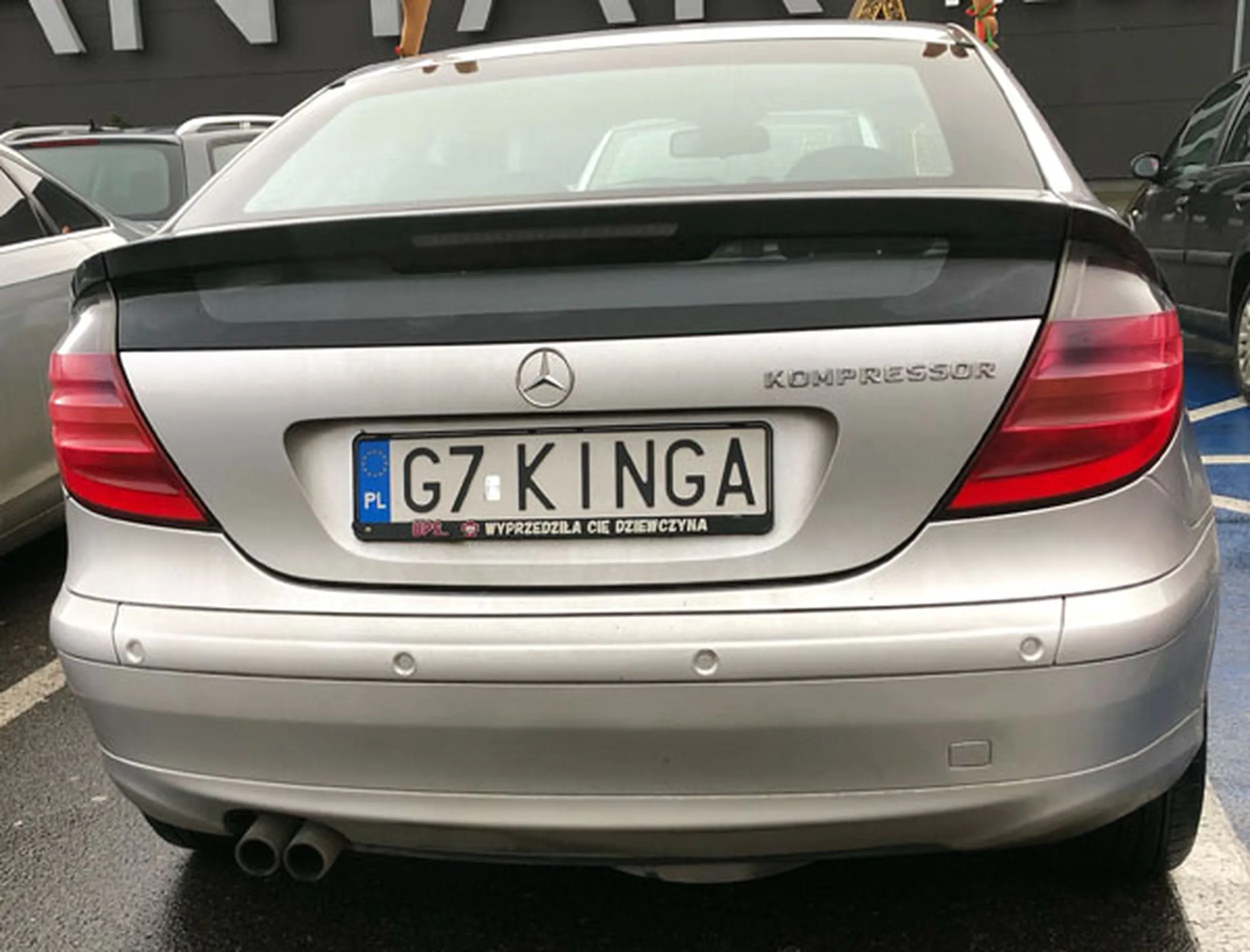 Fajny numer, blacha G7 KINGA