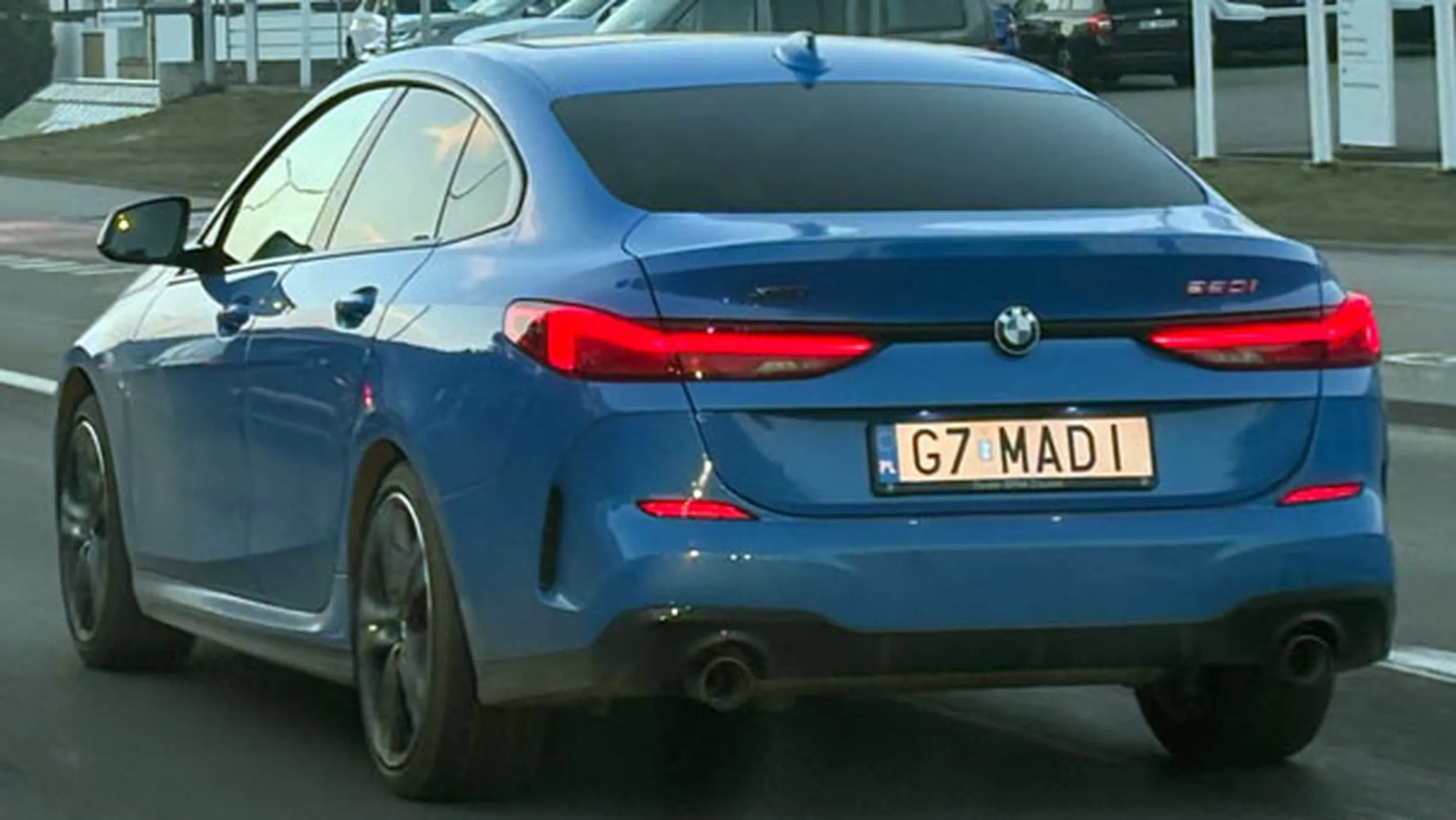 Fajny numer, blacha G7 MADI