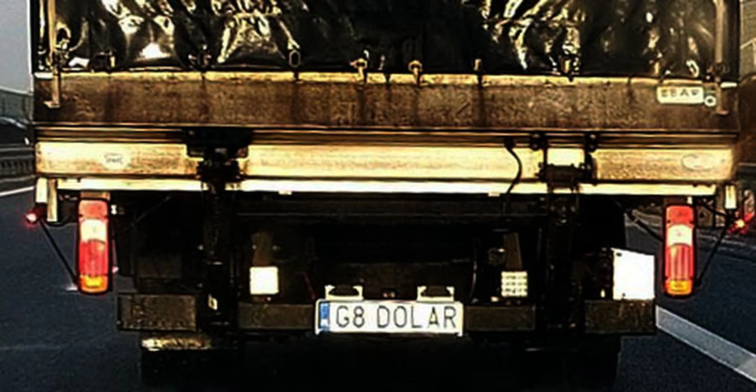 Fajny numer, blacha G8 DOLAR