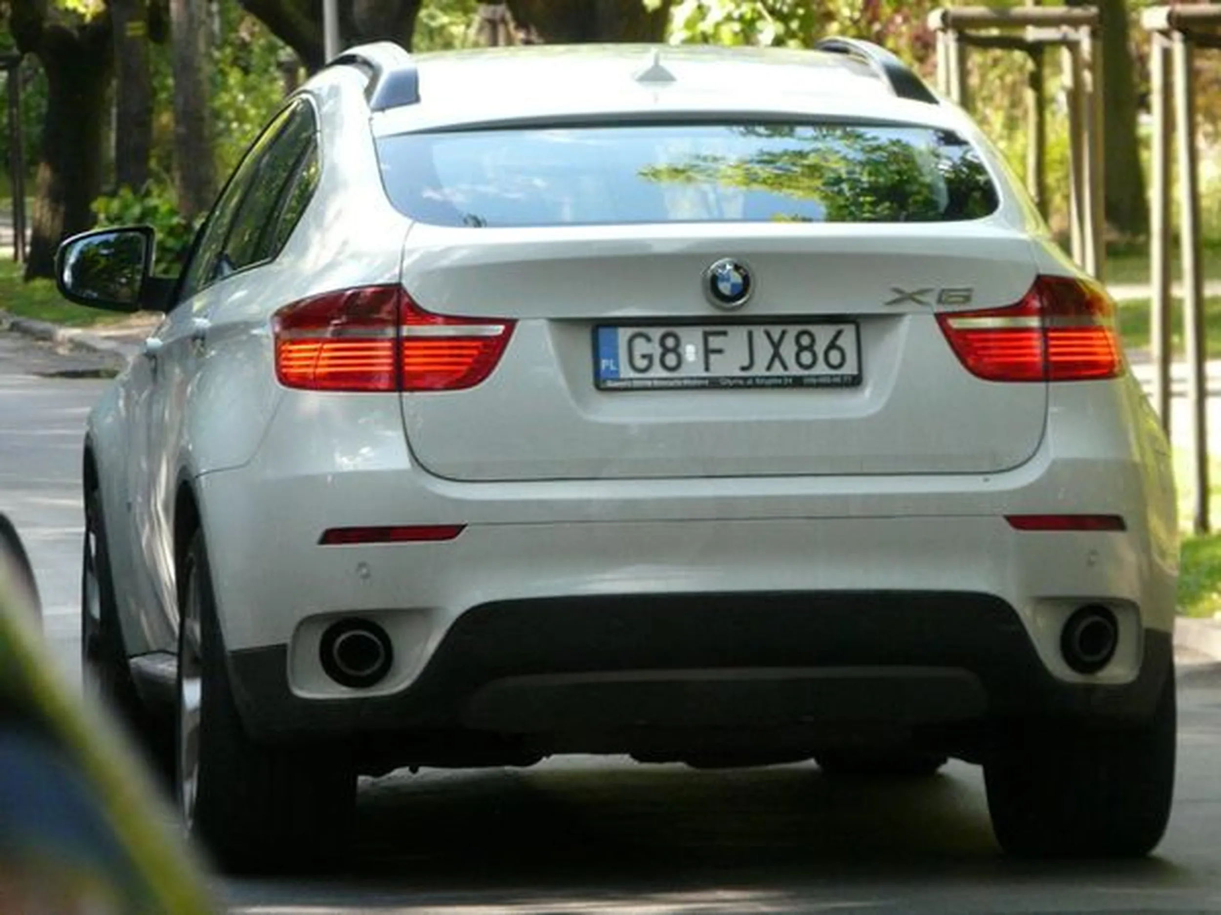 Fajny numer, blacha G8 FJX86