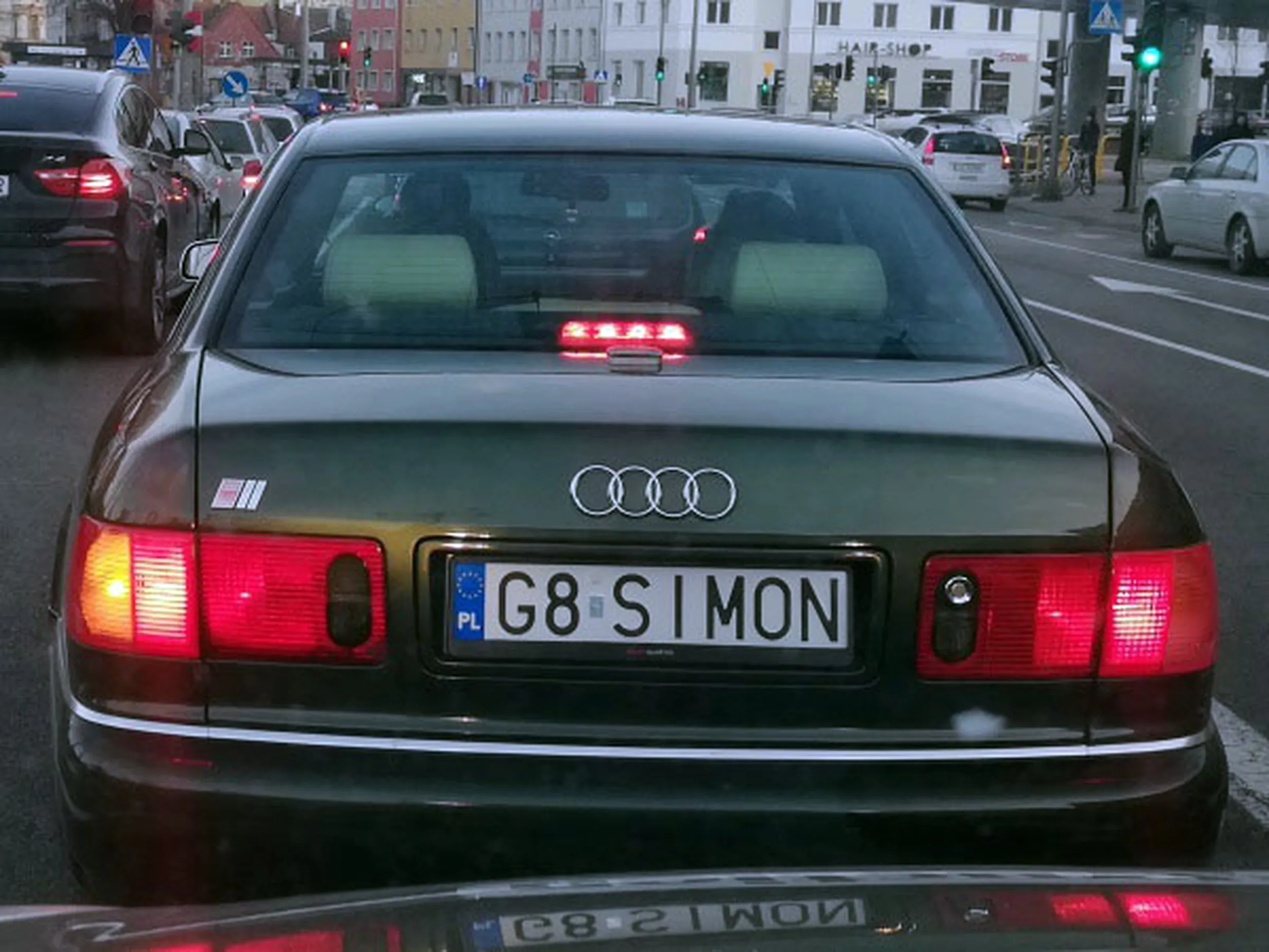 Fajny numer, blacha G8 SIMON