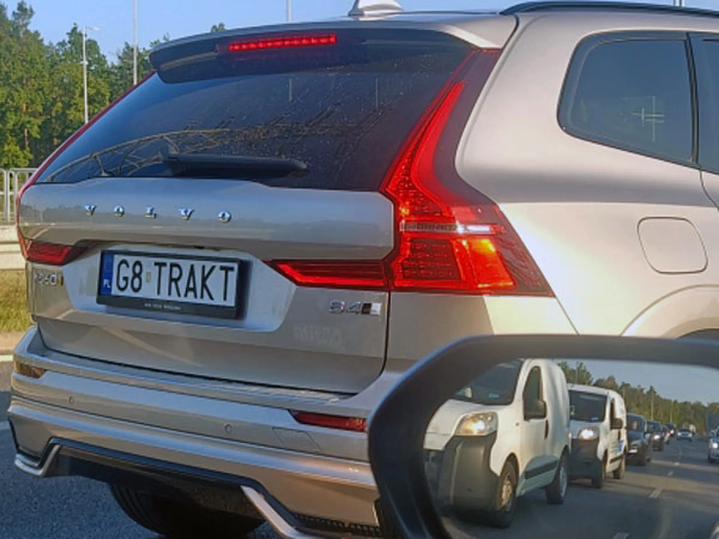 Fajny numer, blacha G8 TRAKT