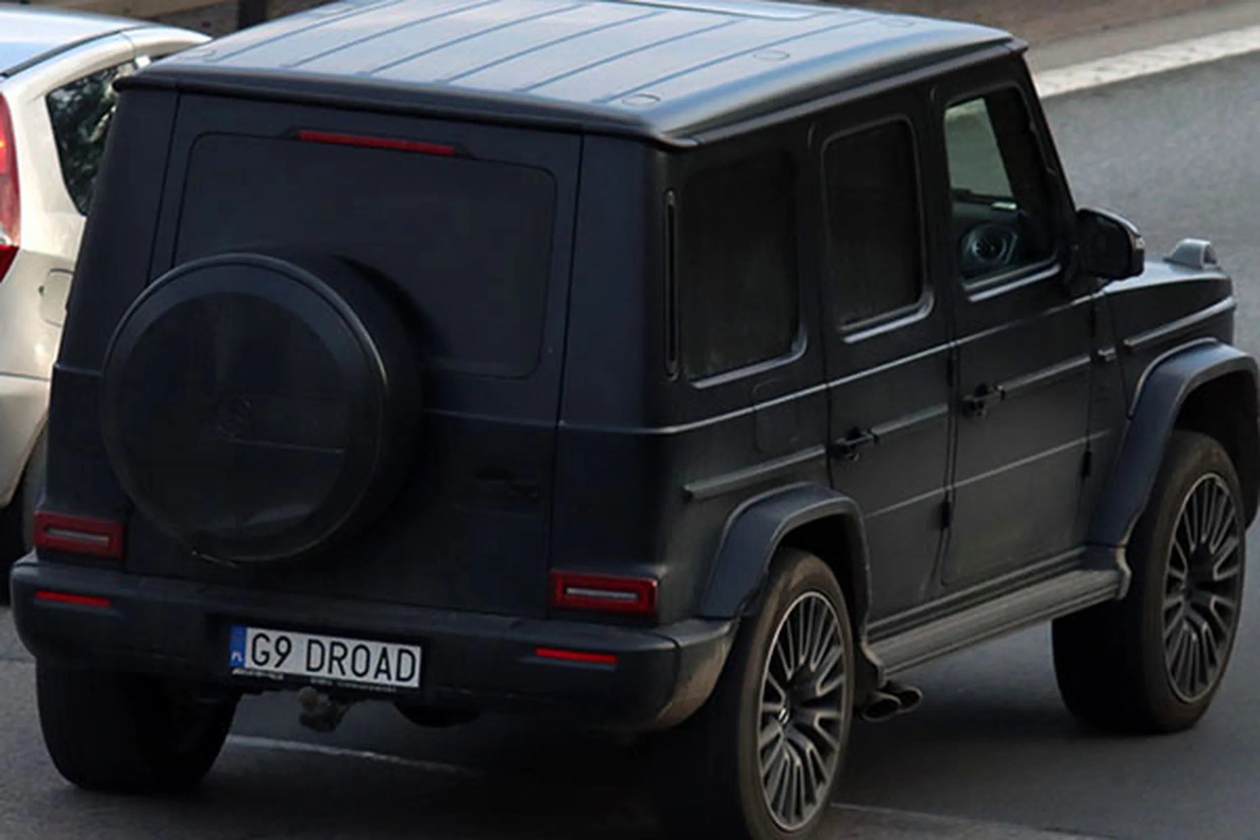 Fajny numer, blacha G9 DROAD