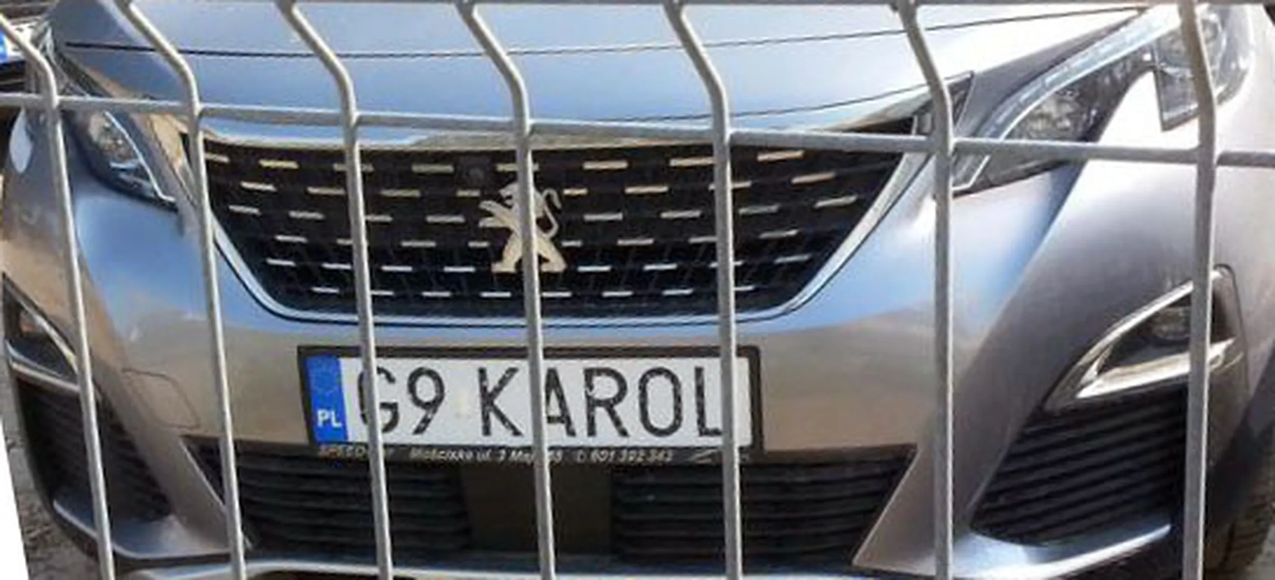 Fajny numer, blacha G9 KAROL