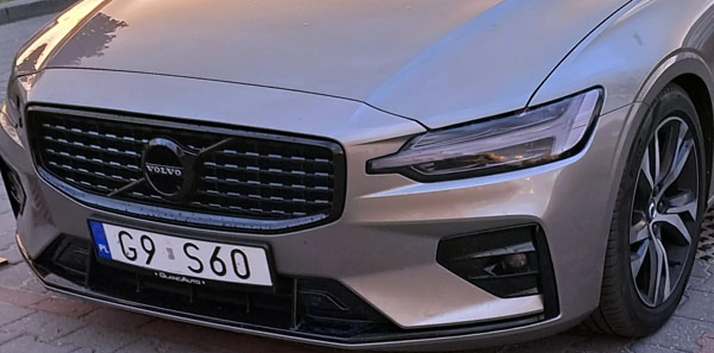 Fajny numer, blacha G9 S60