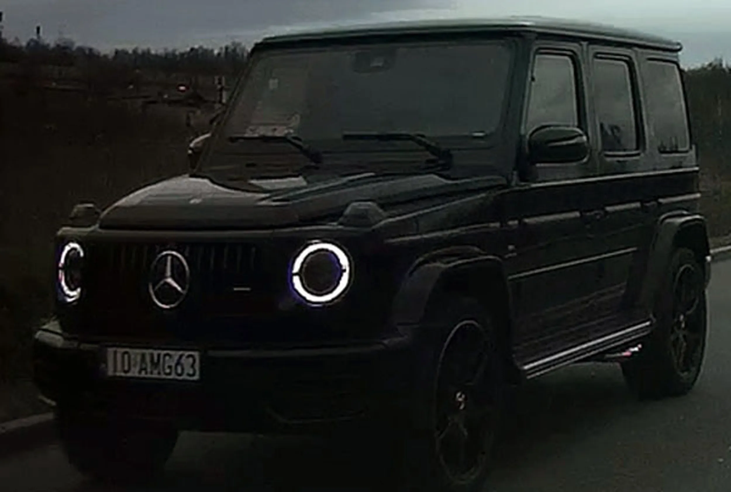 Fajny numer, blacha I0 AMG63