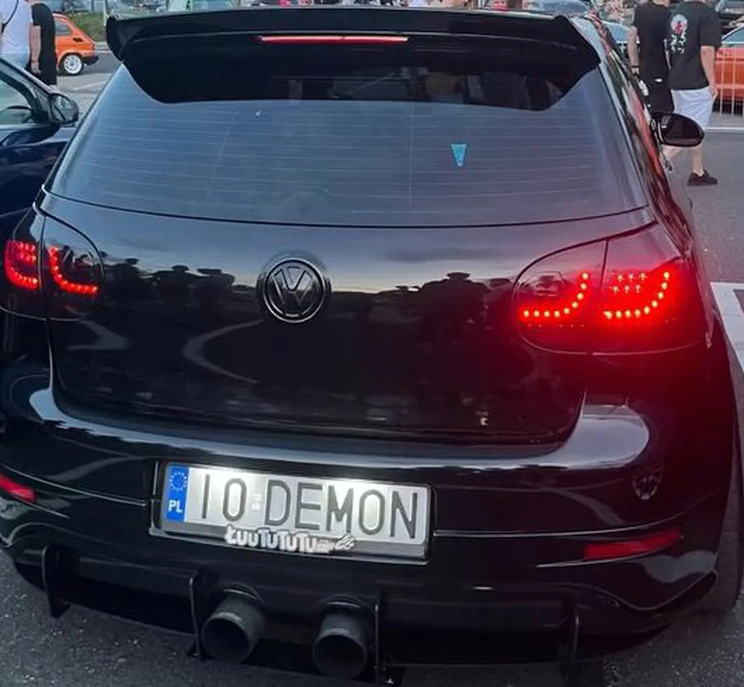 Fajny numer, blacha I0 DEMON