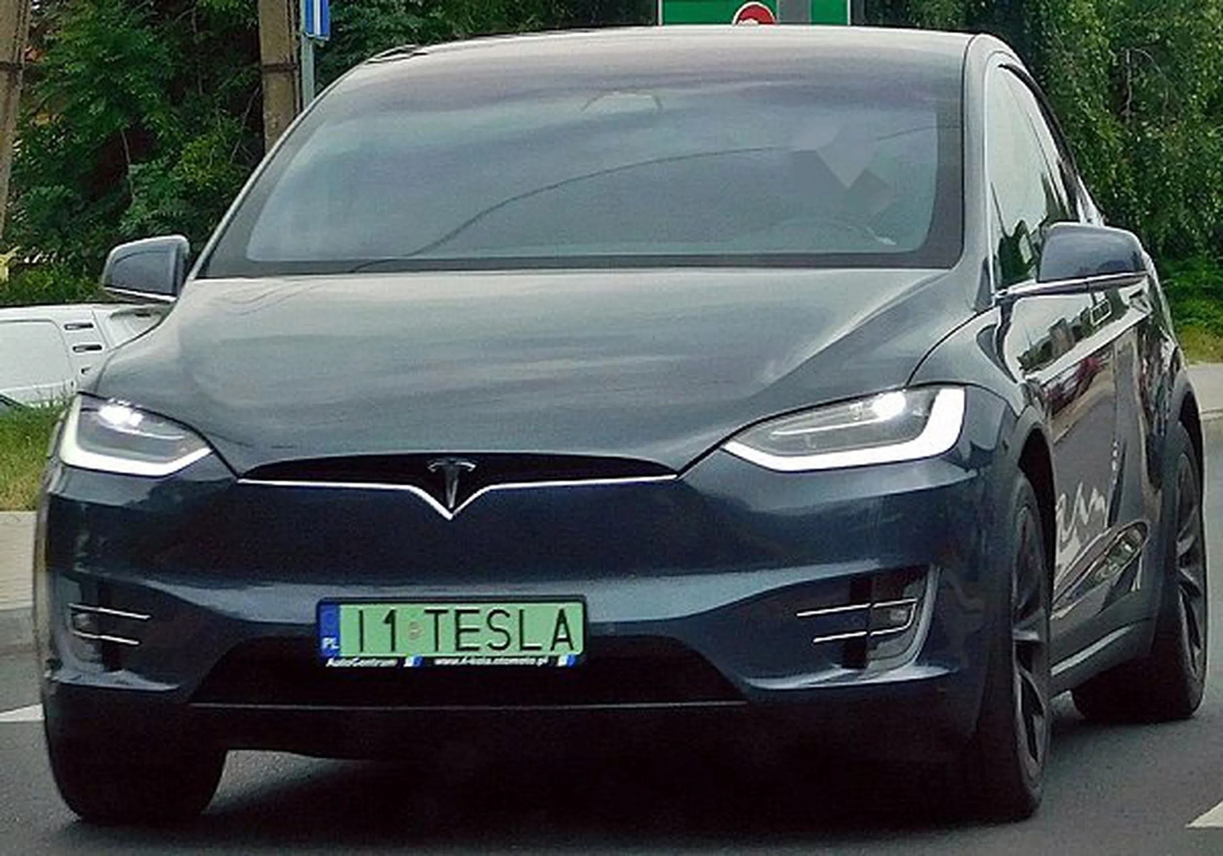 Fajny numer, blacha I1 TESLA