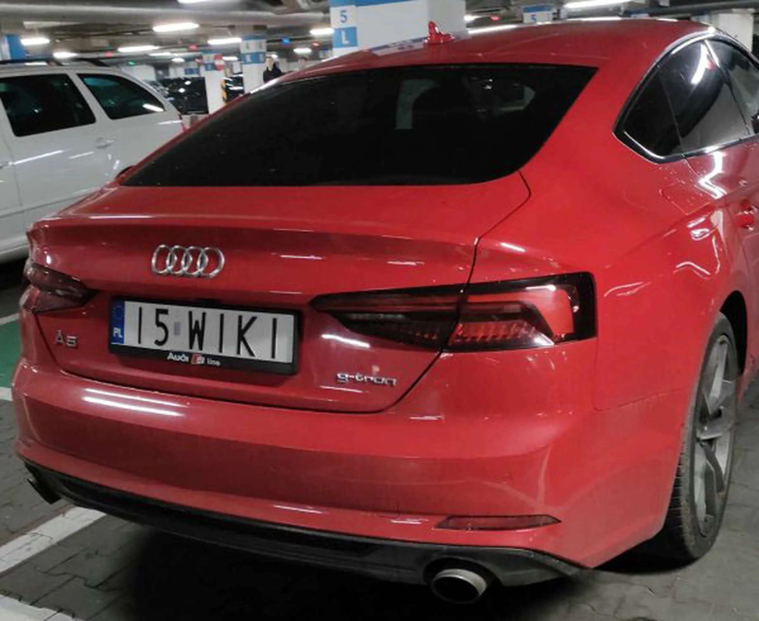 Fajny numer, blacha I5 WIKI