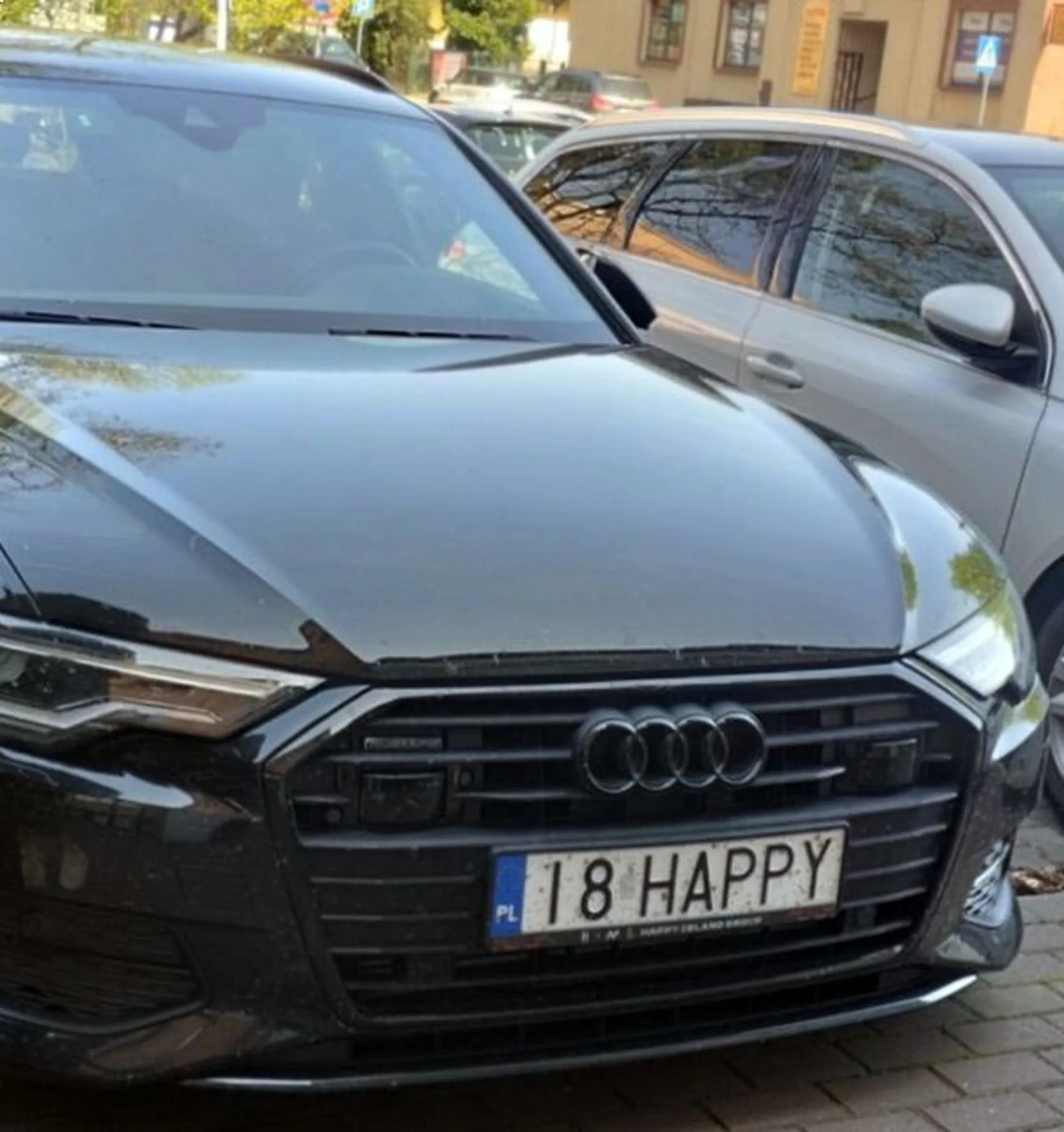 Fajny numer, blacha I8 HAPPY