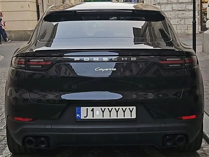 Fajny numer, blacha J1 YYYYY