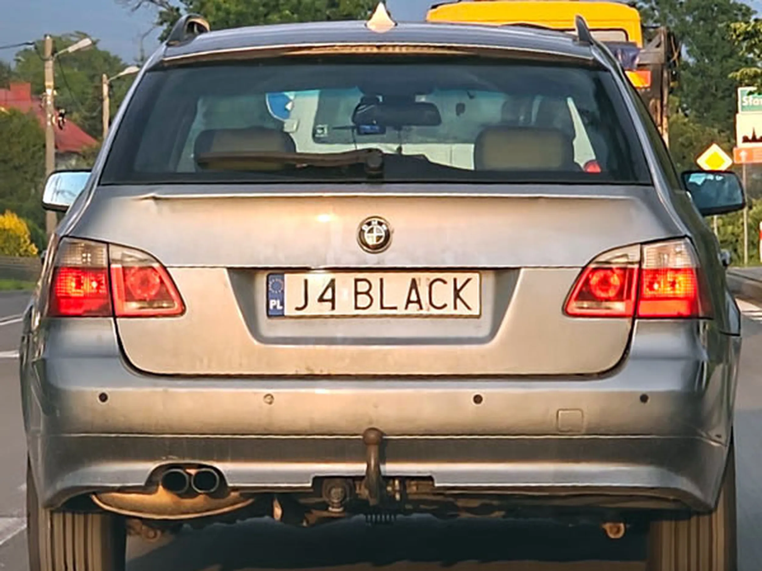 Fajny numer, blacha J4 BLACK