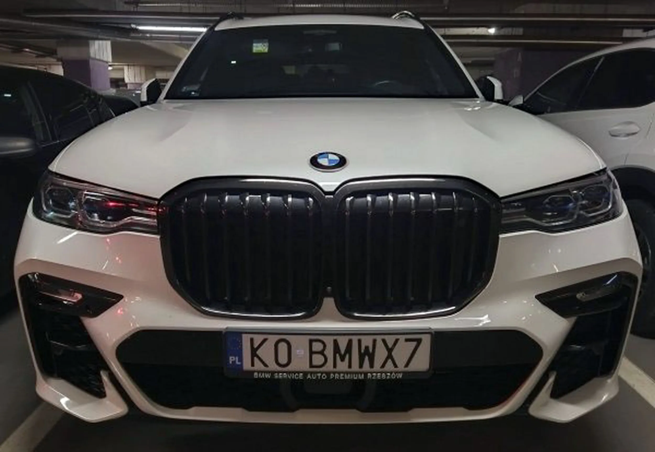 Fajny numer, blacha K0 BMWX7