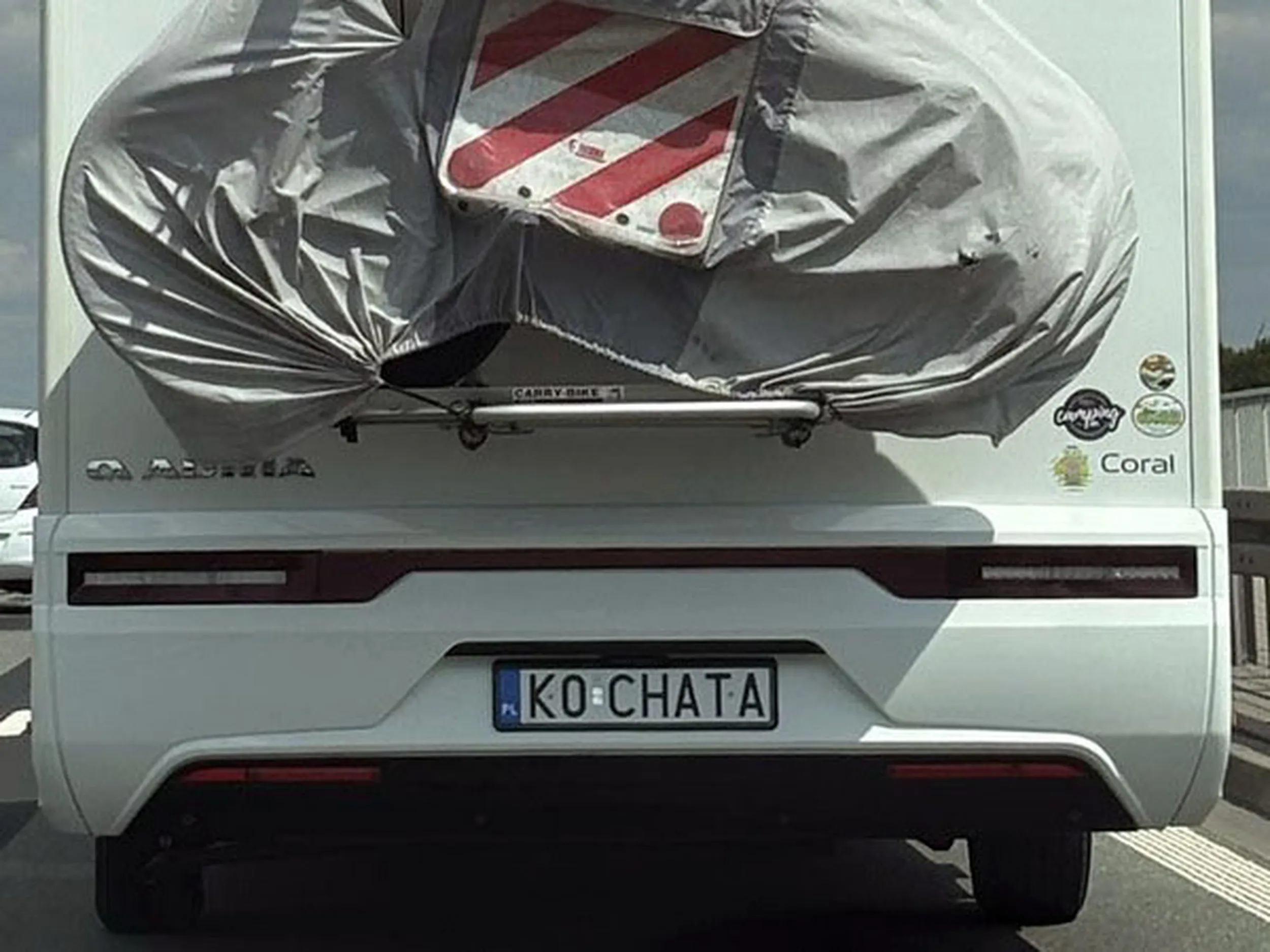 Fajny numer, blacha K0 CHATA