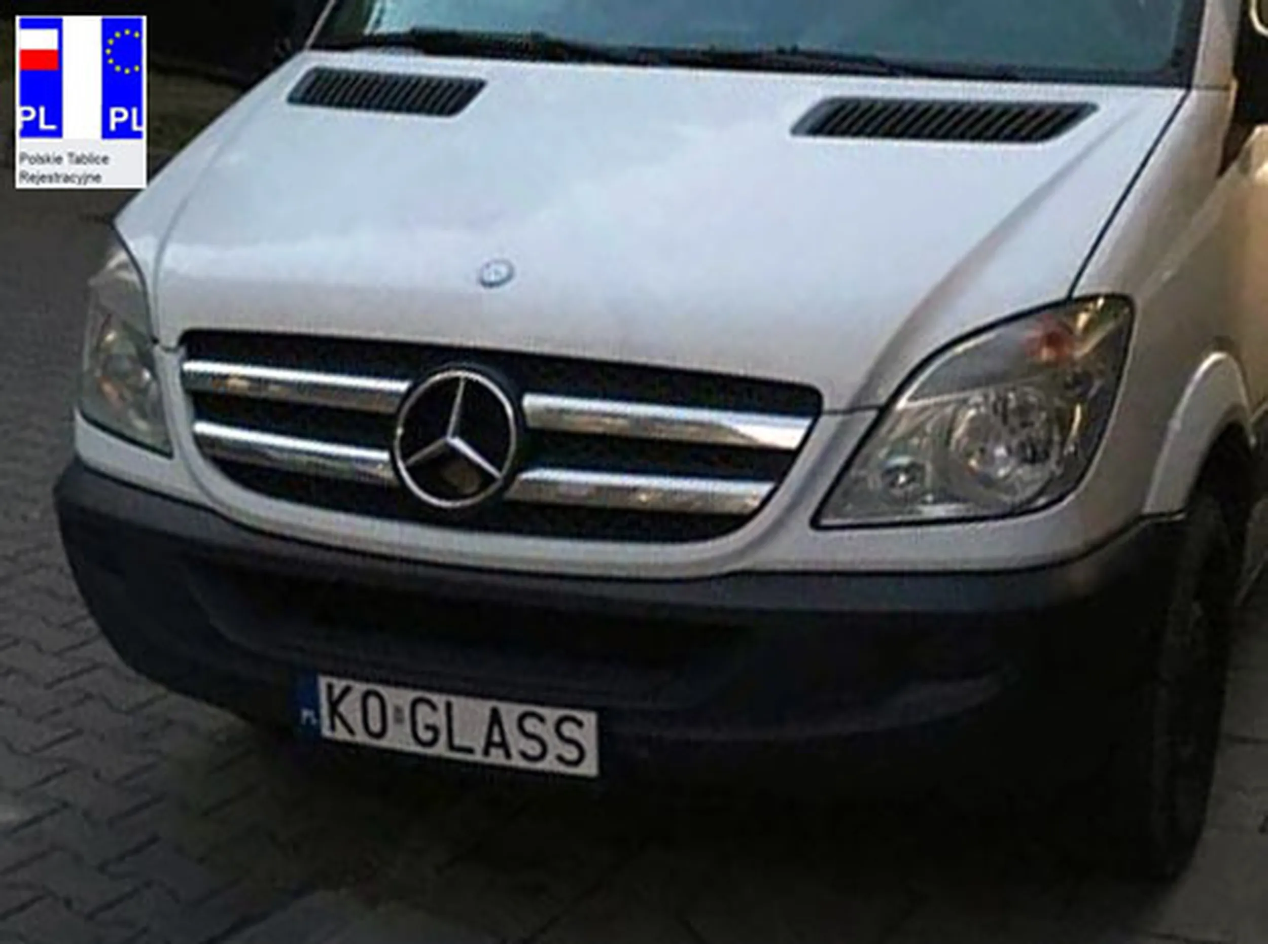 Fajny numer, blacha K0 GLASS