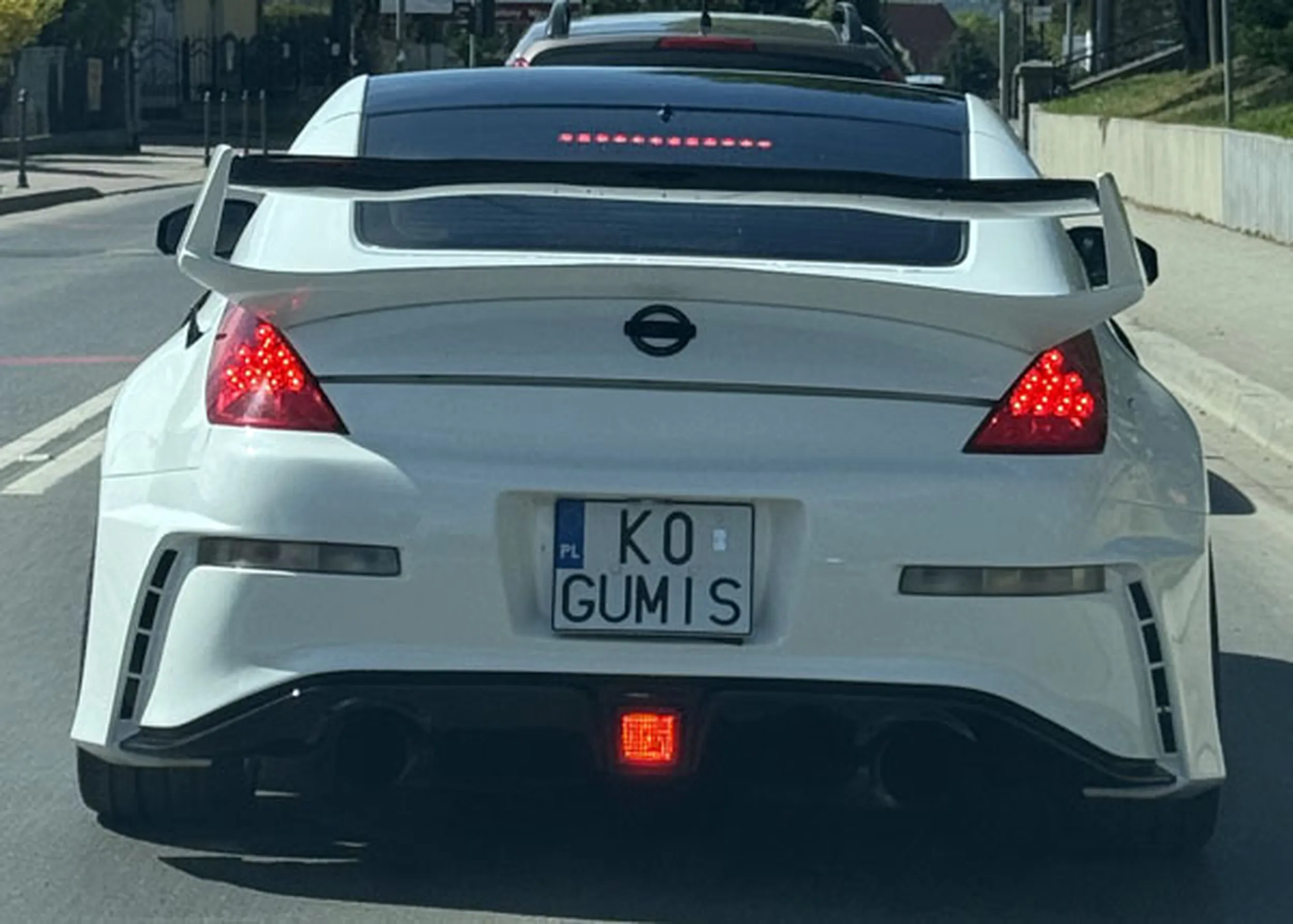 Fajny numer, blacha K0 GUMIS