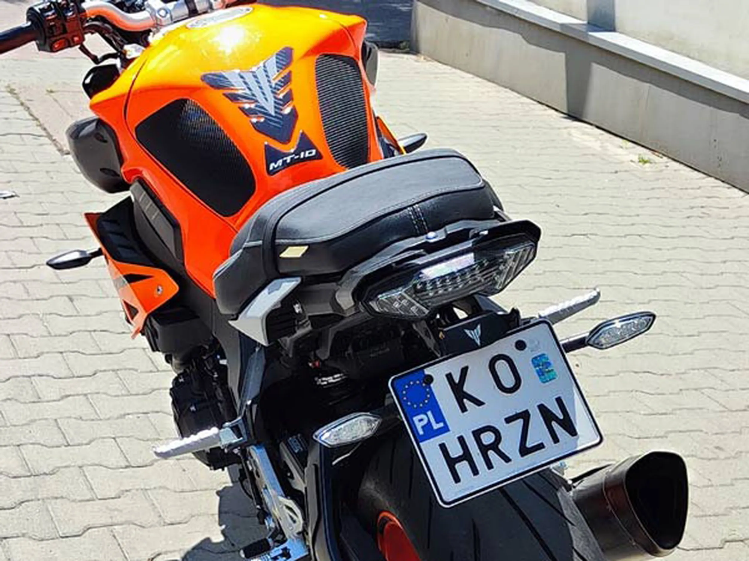 Fajny numer, blacha K0 HRZN