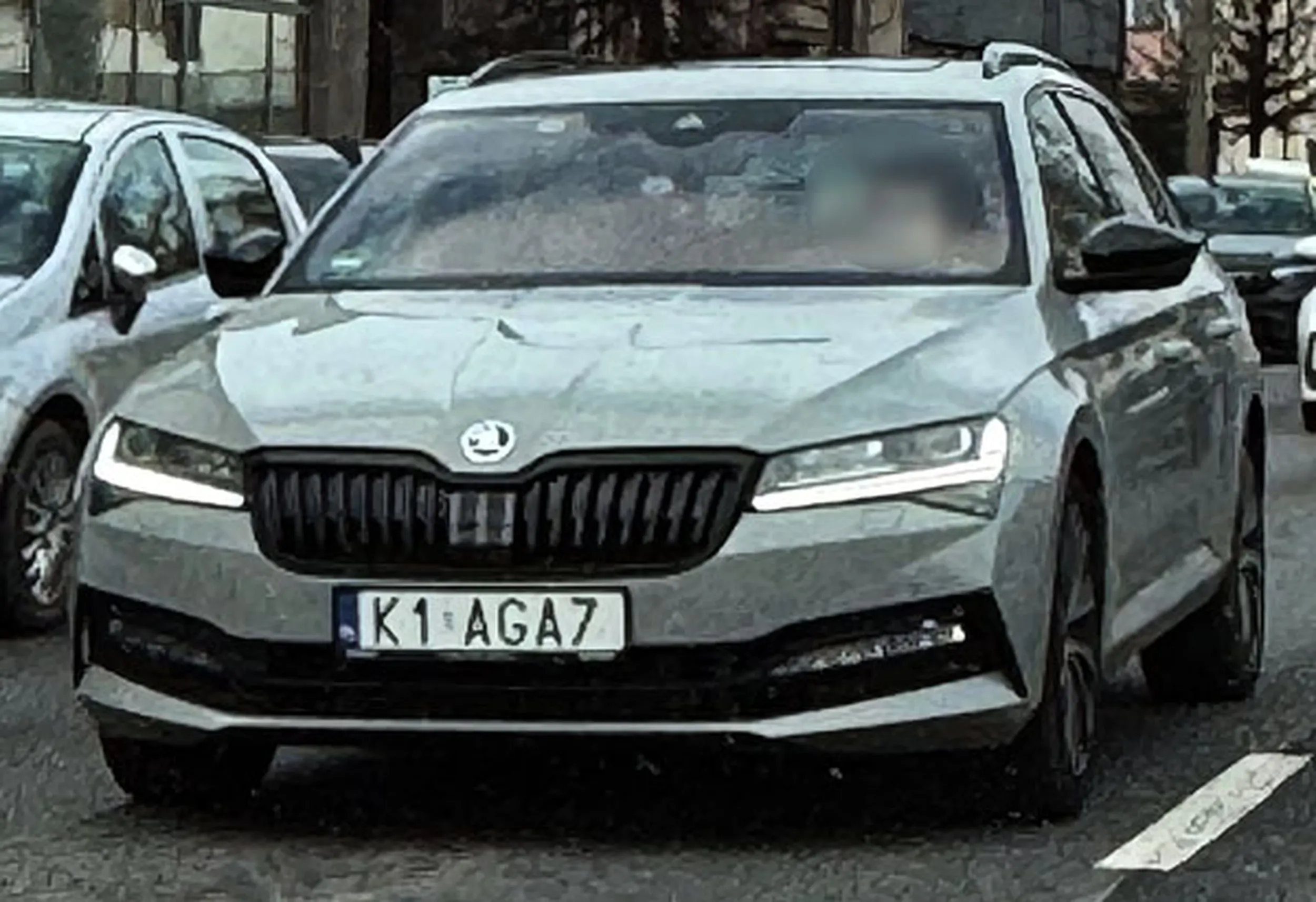 Fajny numer, blacha K1 AGA7