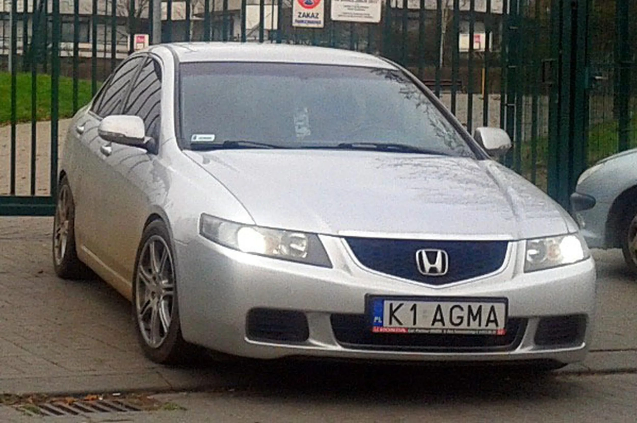 Fajny numer, blacha K1 AGMA