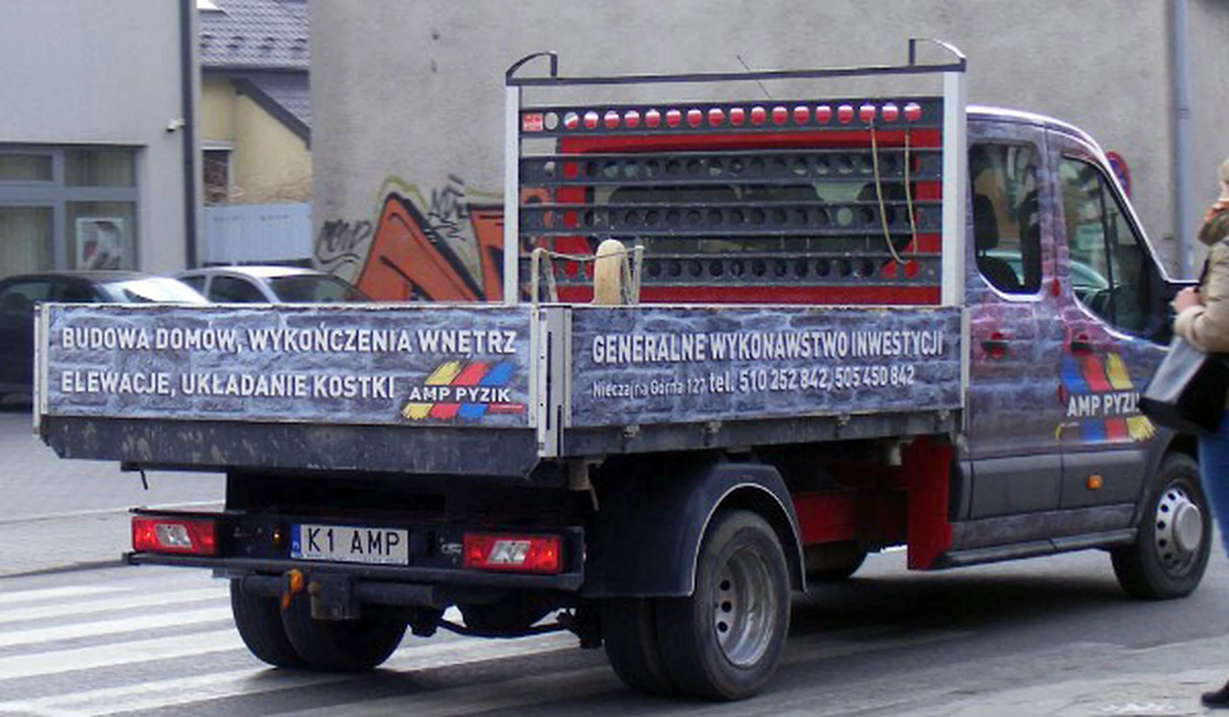 Fajny numer, blacha K1 AMP