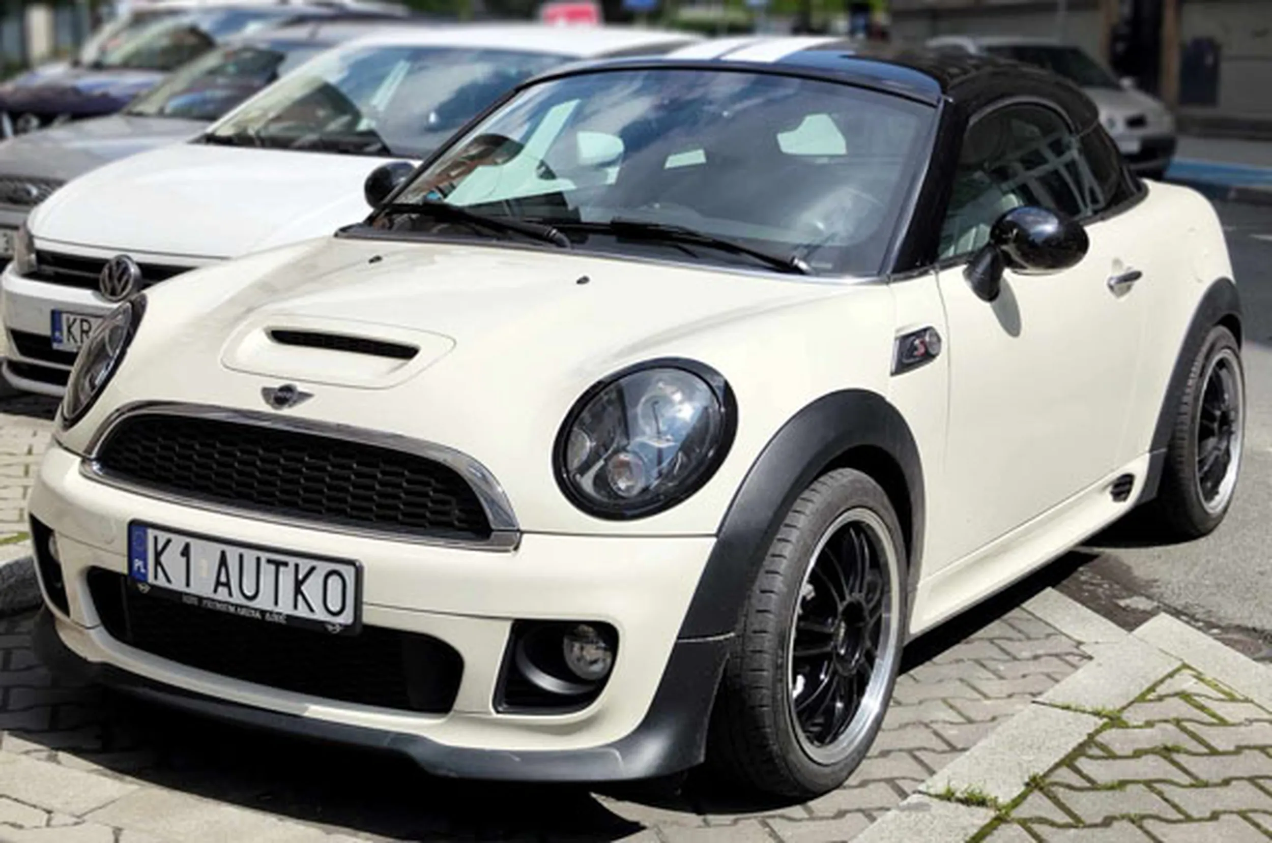 Fajny numer, blacha K1 AUTKO
