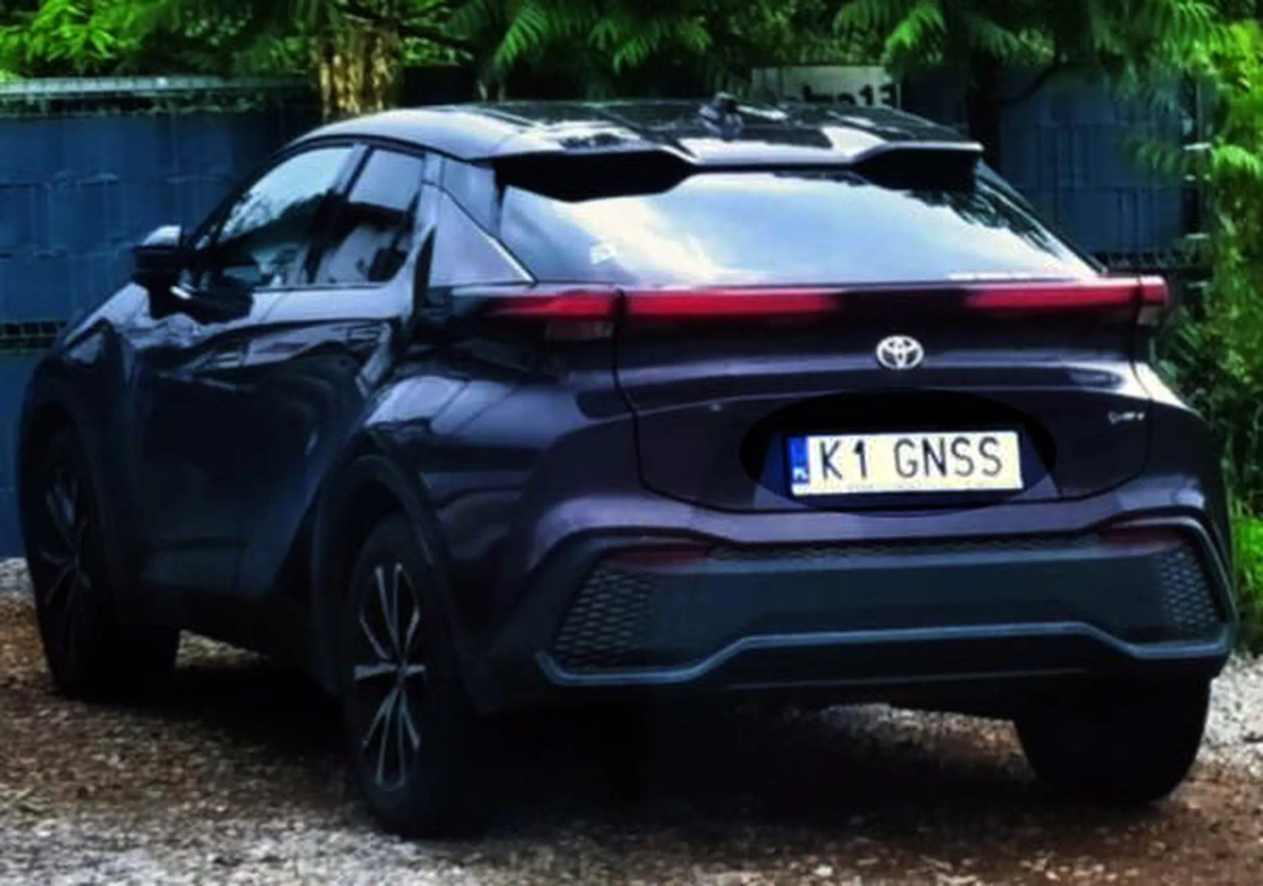 Fajny numer, blacha K1 GNSS