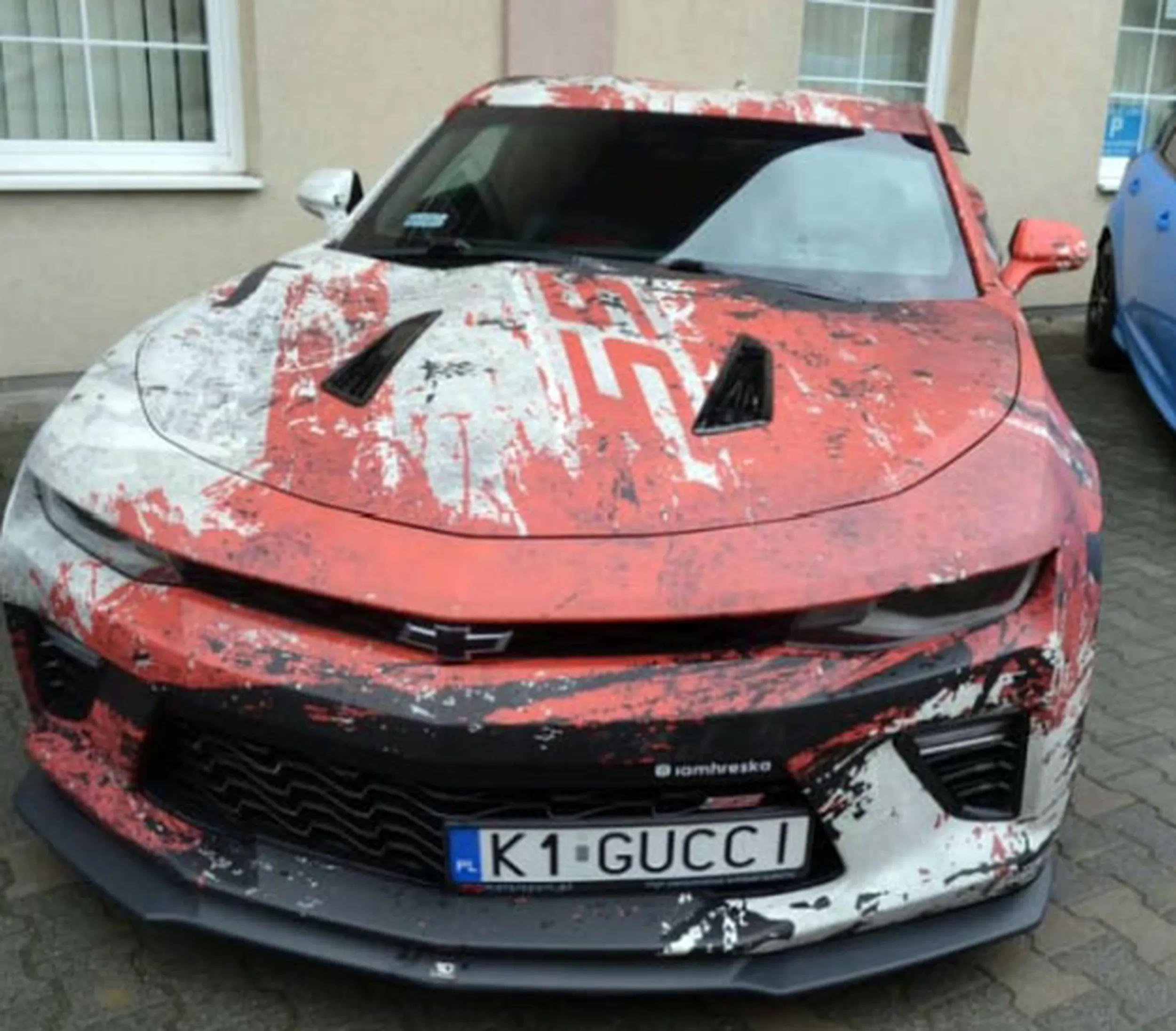 Fajny numer, blacha K1 GUCCI