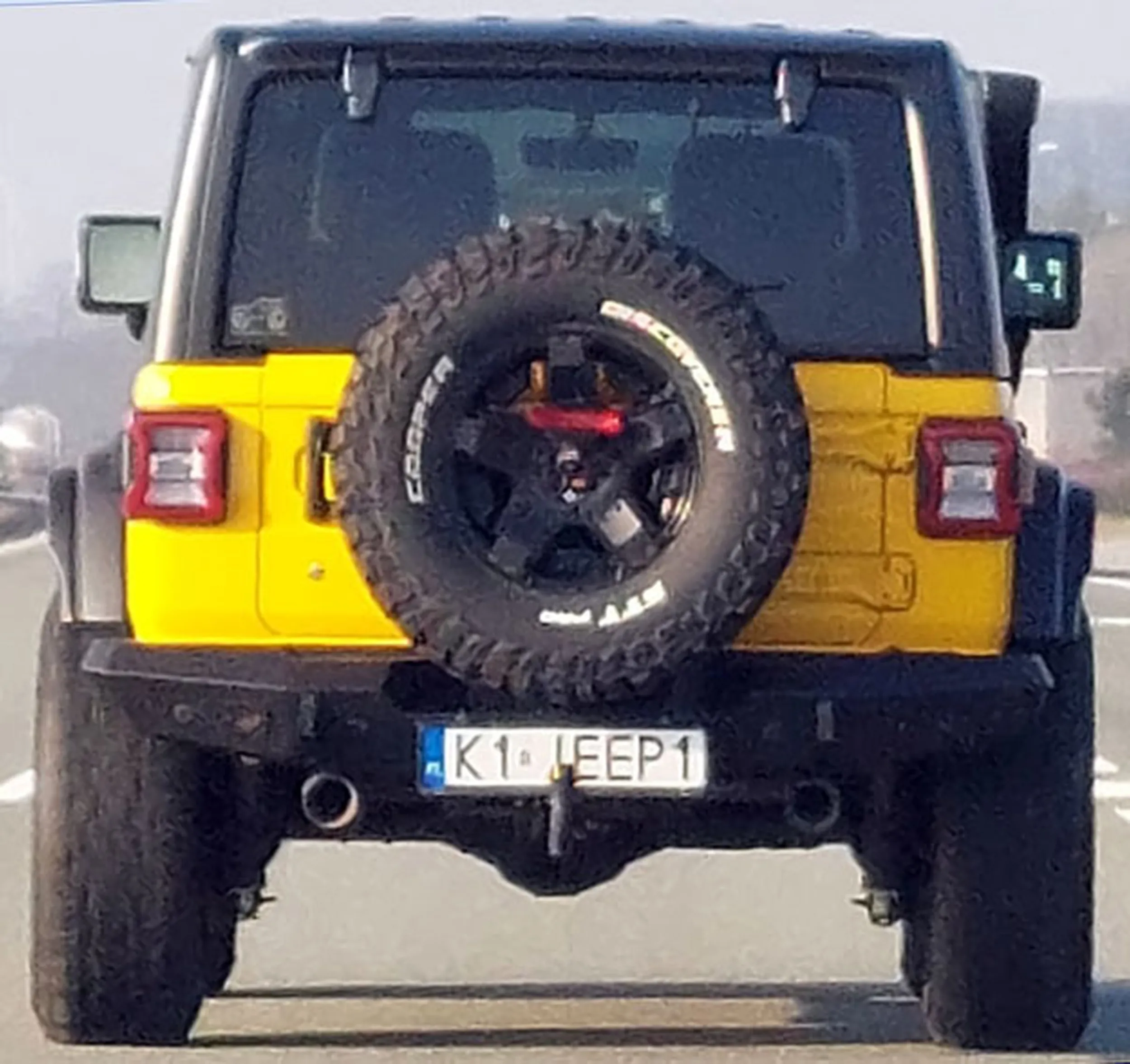 Fajny numer, blacha K1 JEEP1