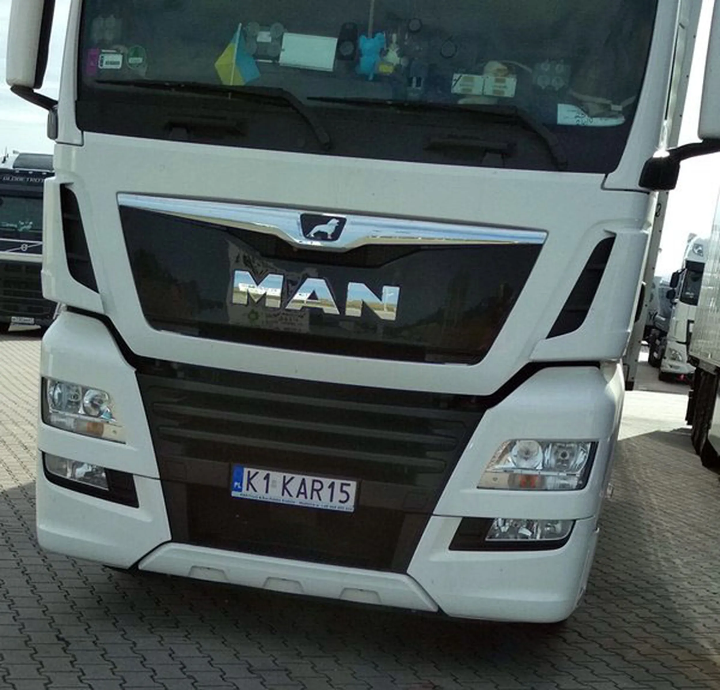 Fajny numer, blacha K1 KAR15