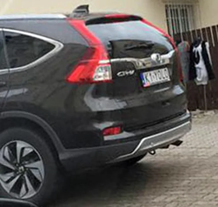 Fajny numer, blacha K1 YOLO