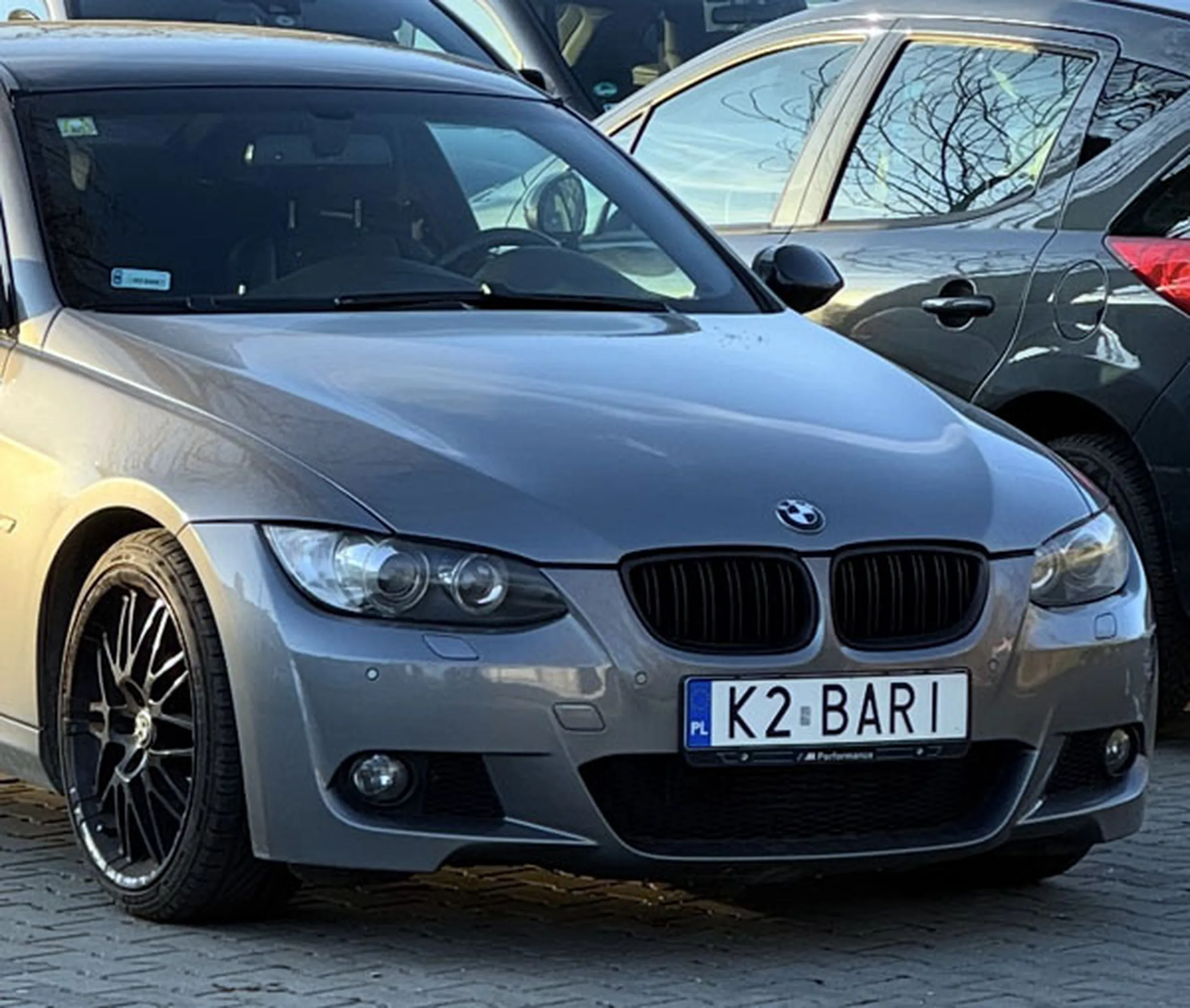 Fajny numer, blacha K2 BARI