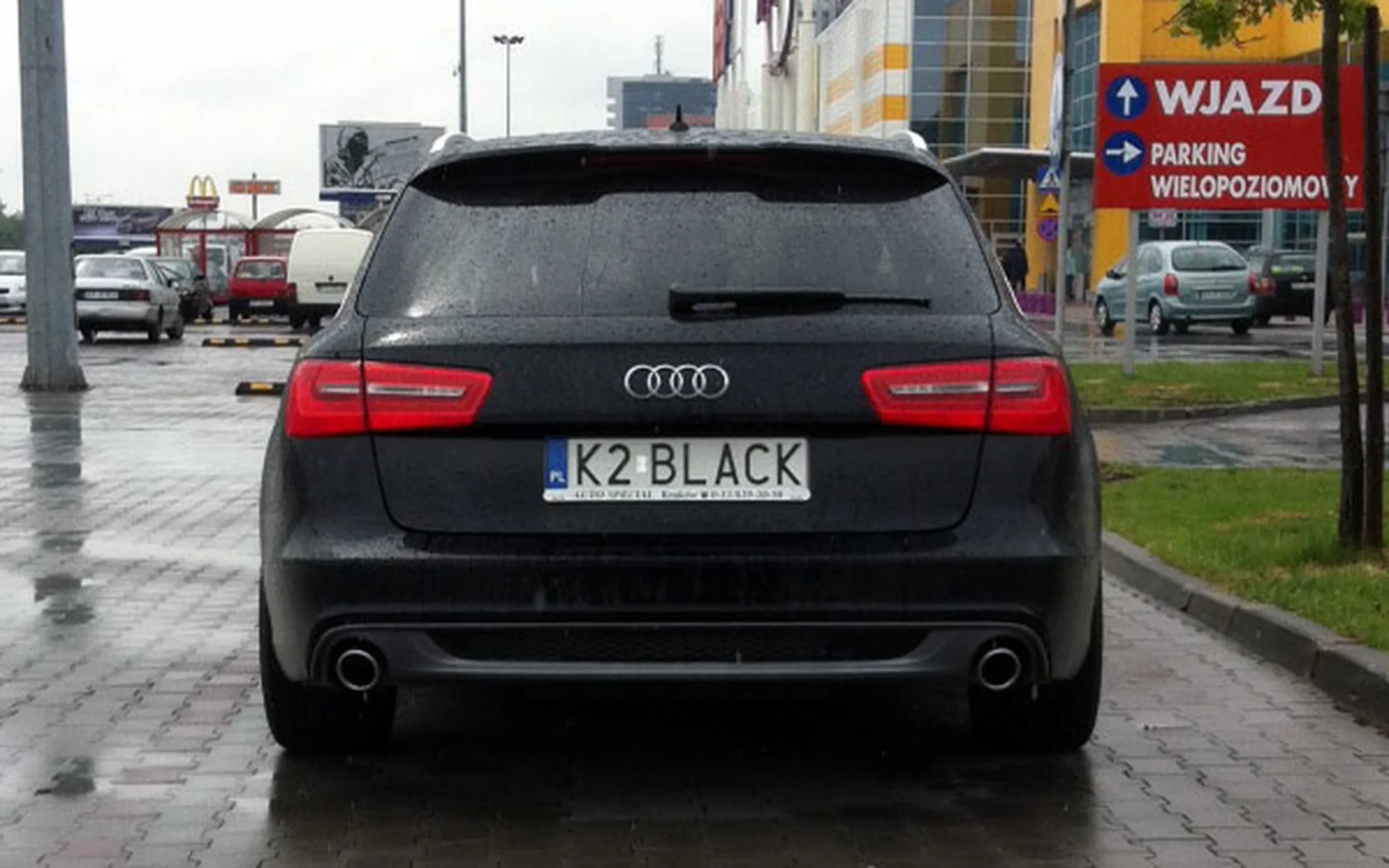 Fajny numer, blacha K2 BLACK