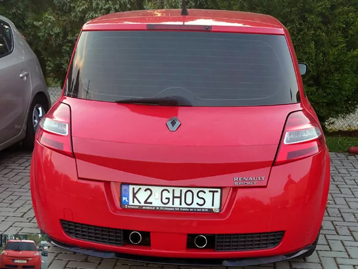 Fajny numer, blacha K2 GHOST