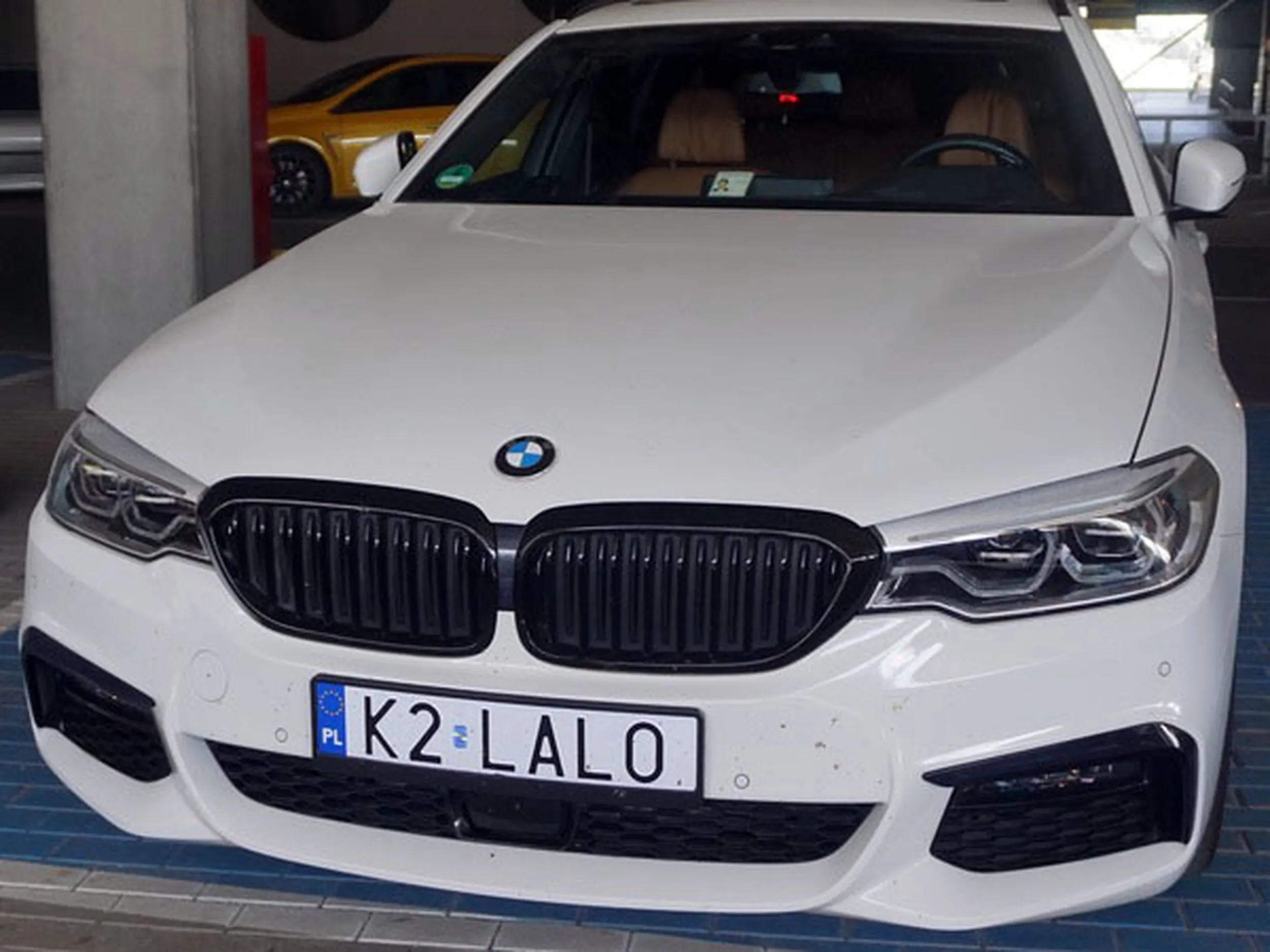 Fajny numer, blacha K2 LALO